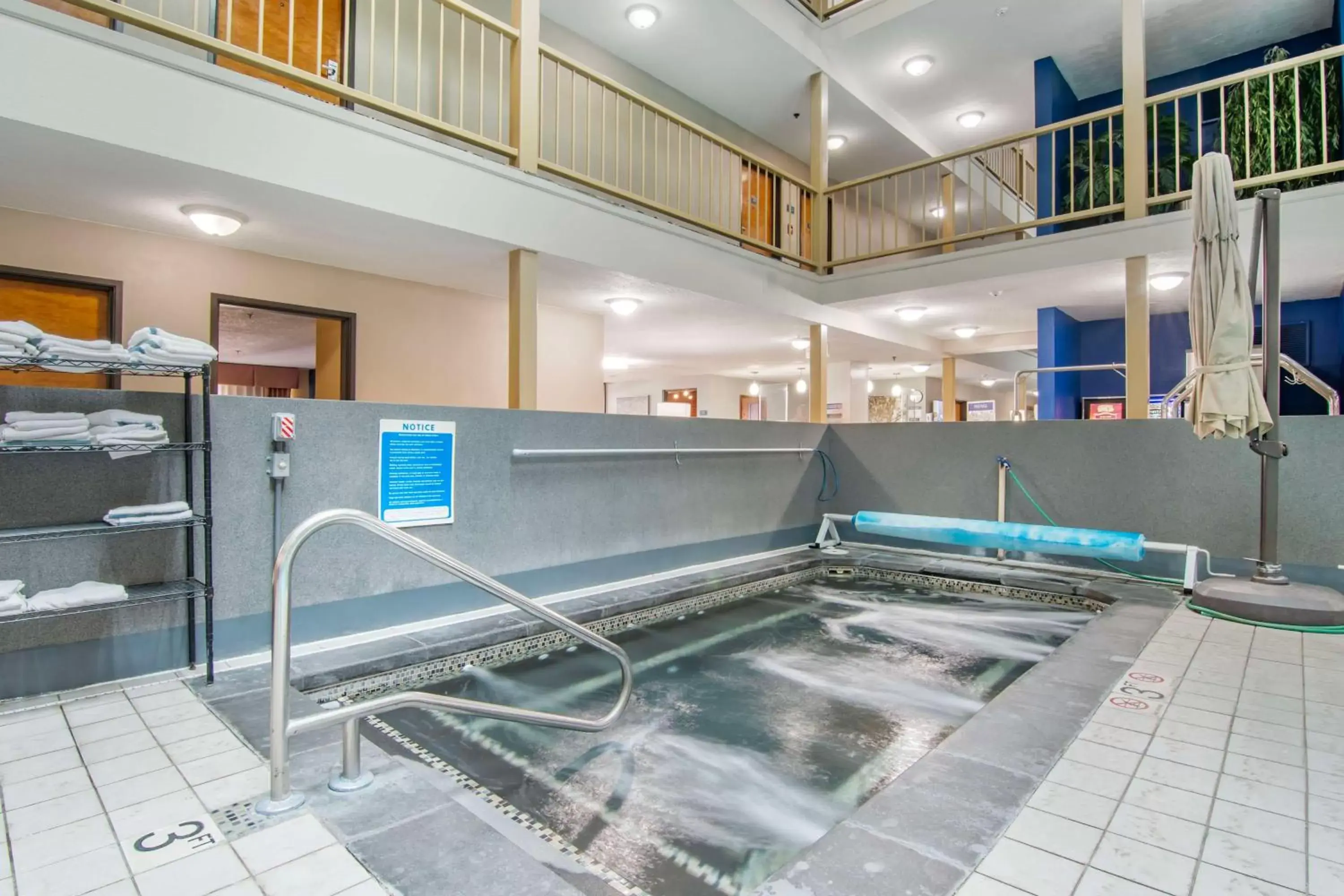 Pool view in Best Western On the River Pool view in Best Western On the River