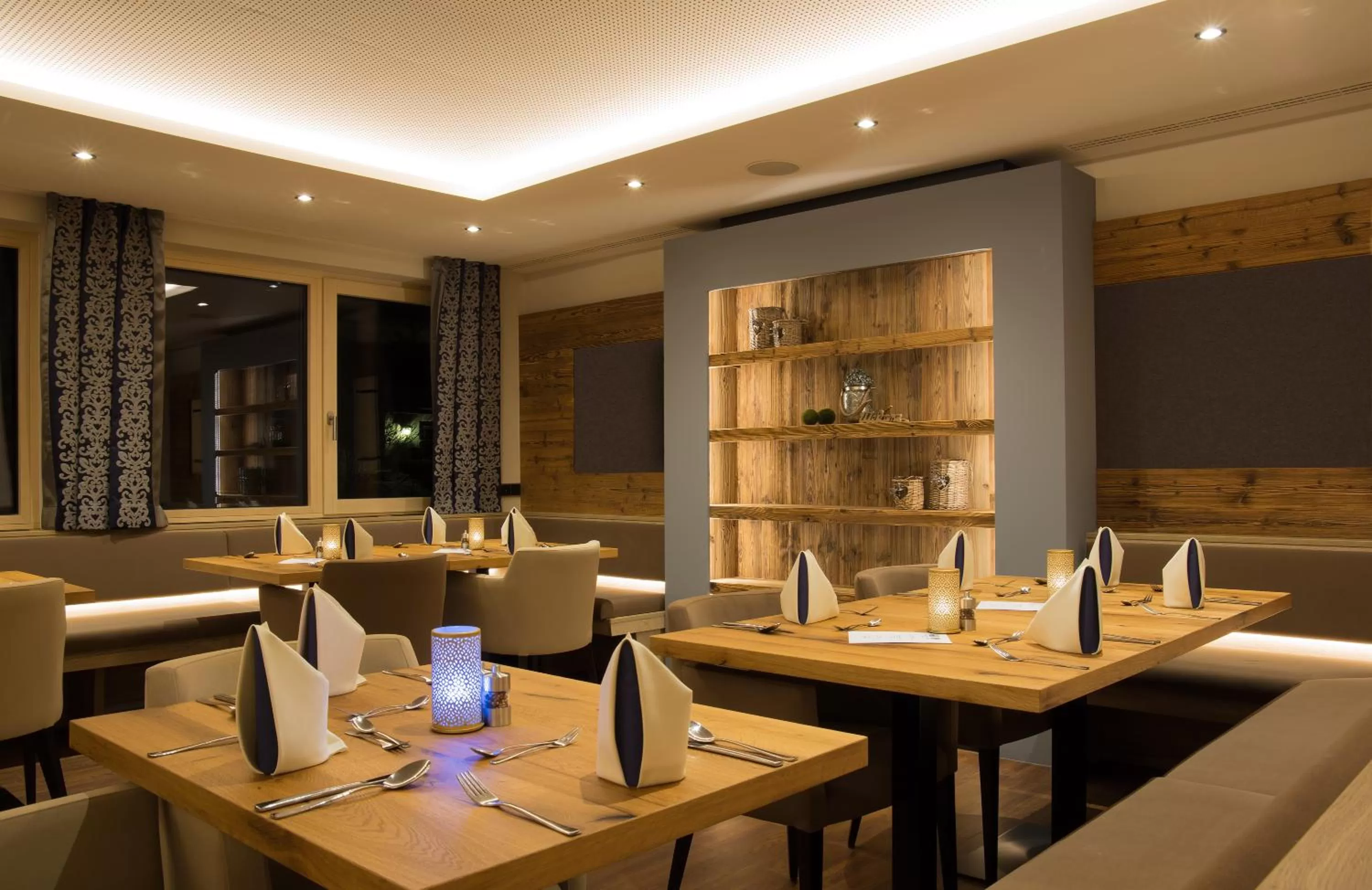 Restaurant/places to eat in Hotel Bergruh