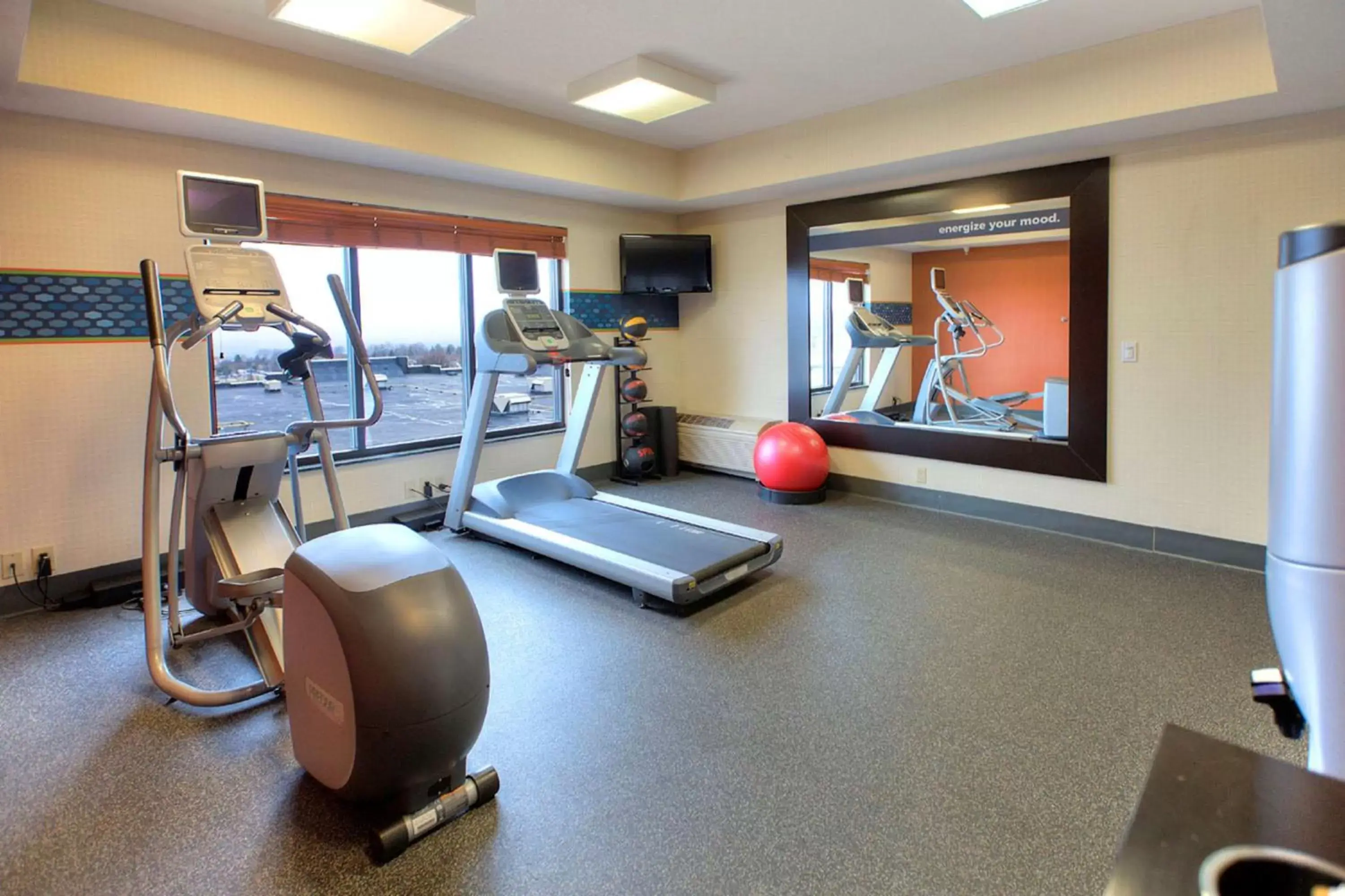 Fitness centre/facilities, Fitness Center/Facilities in Hampton Inn & Suites Petoskey