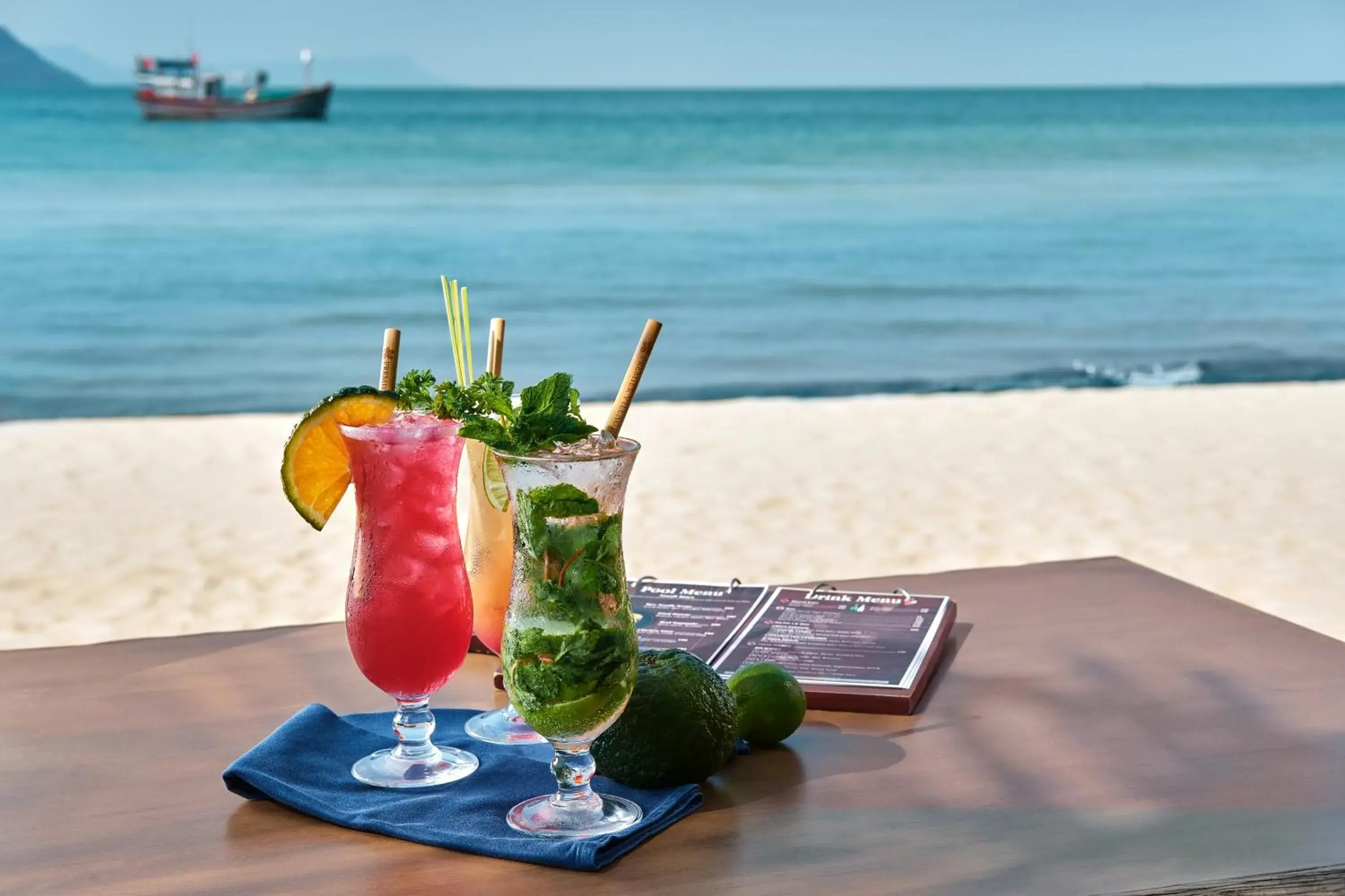 Lounge or bar in Premier Village Phu Quoc Resort Managed by Accor