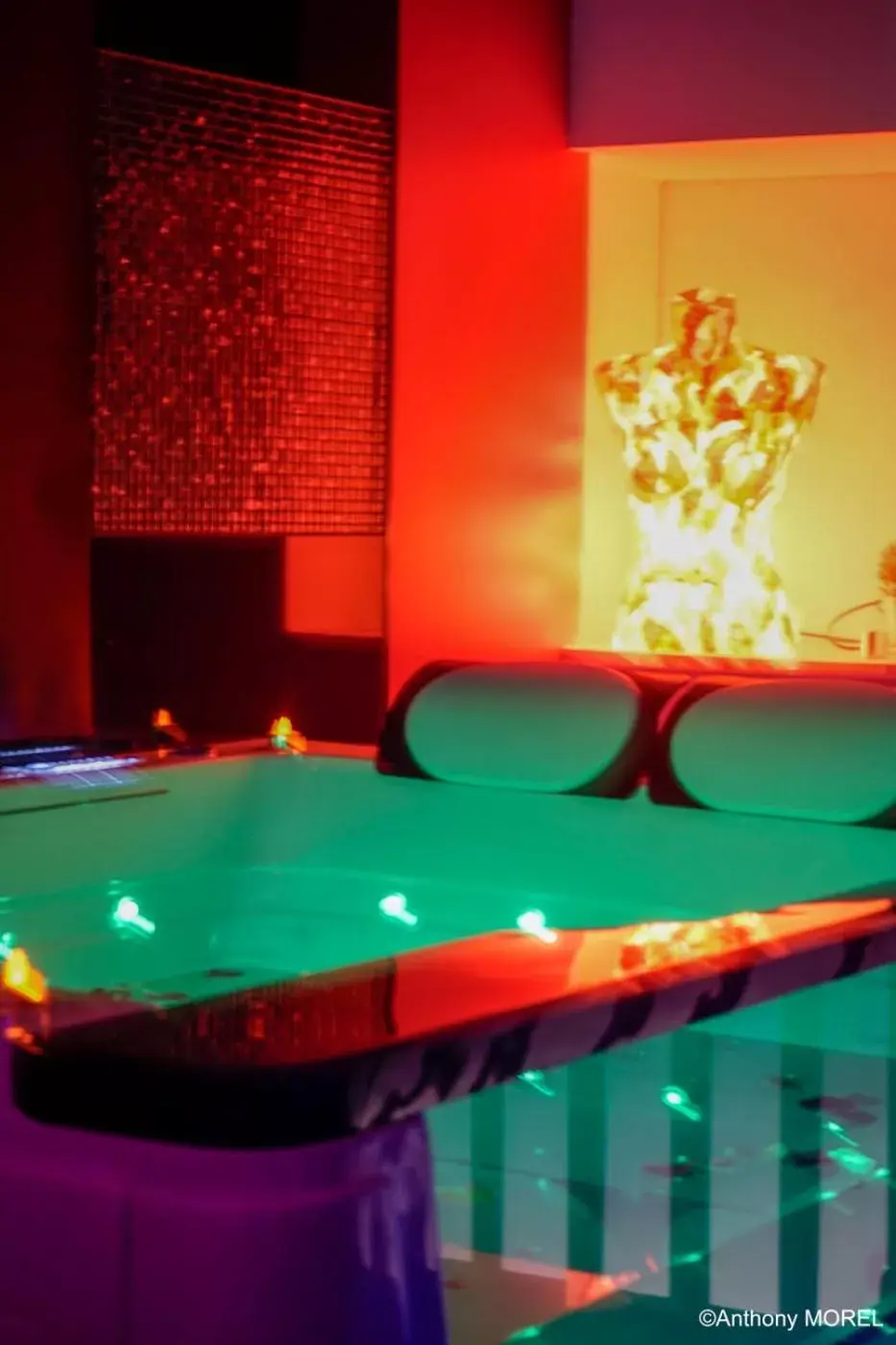 Nightclub / DJ, Swimming Pool in Désir'ôôm