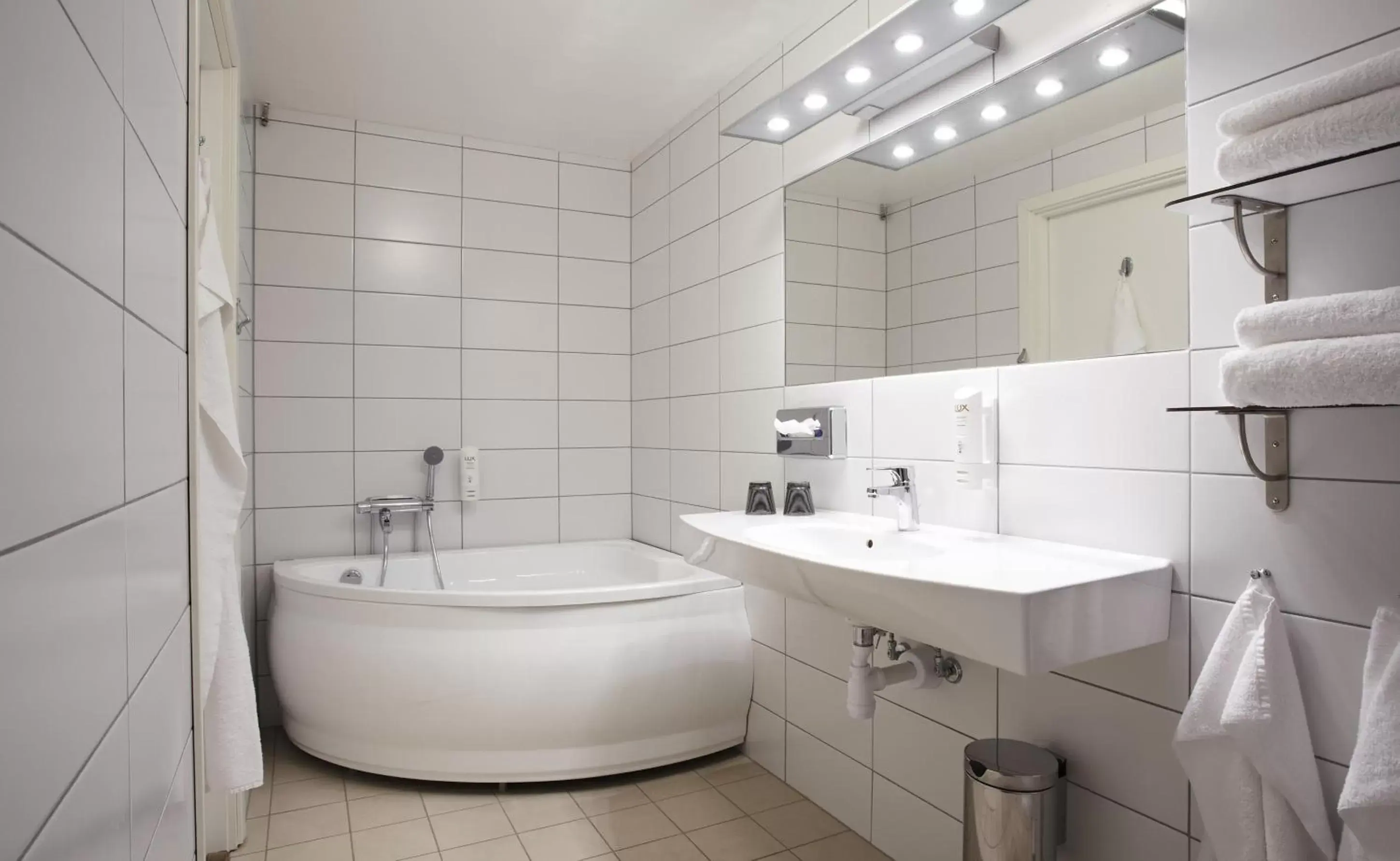 Bathroom in Comfort Hotel Jazz