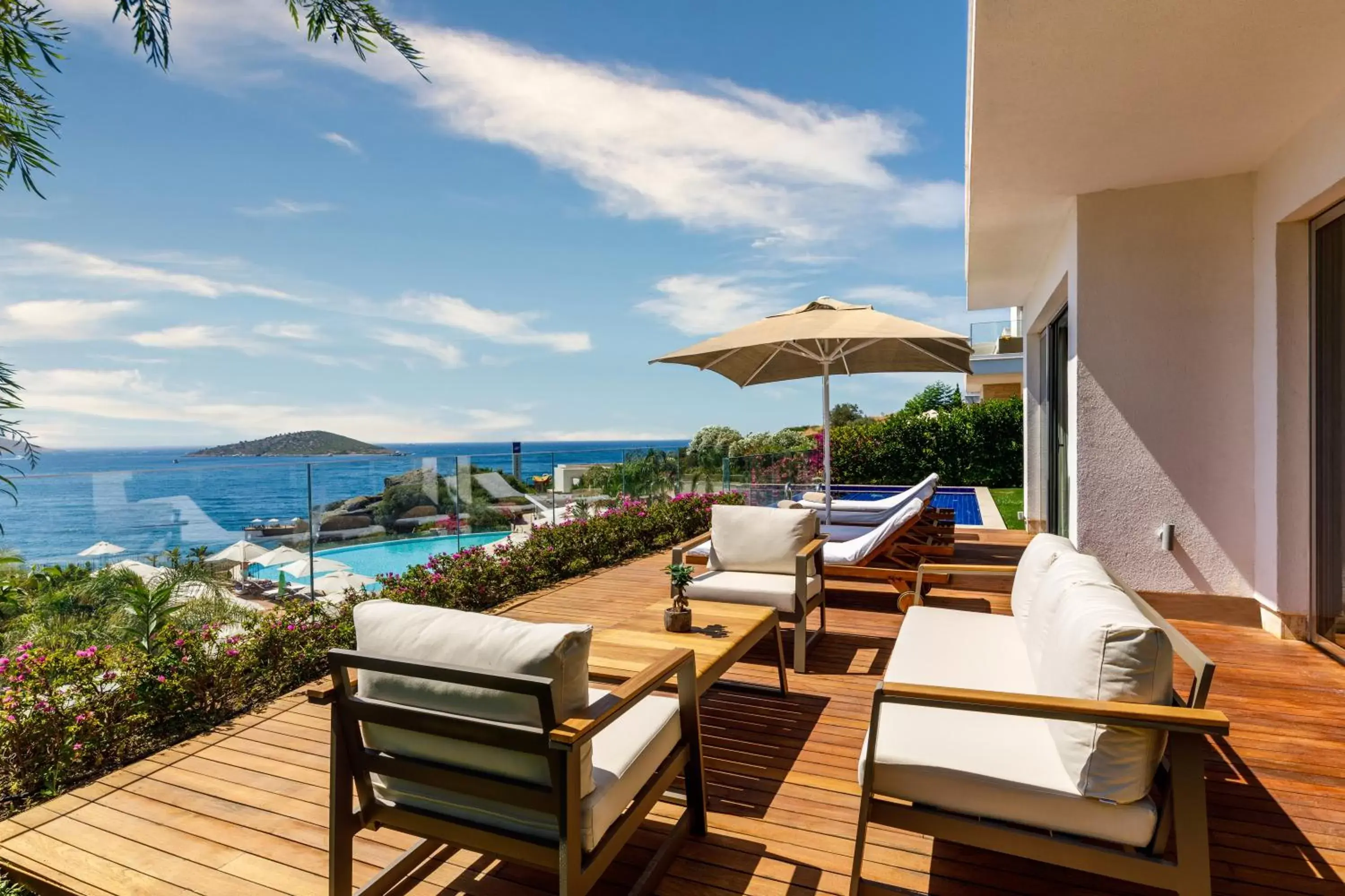 Patio, Balcony/Terrace in Sirene Luxury Hotel Bodrum