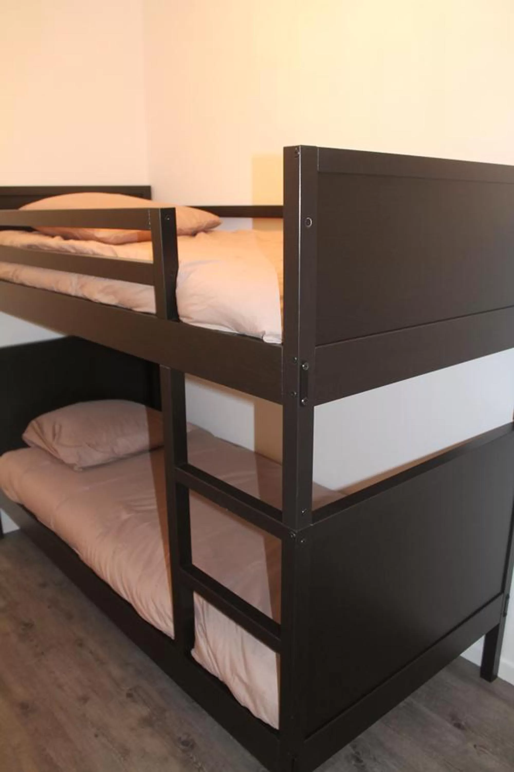 bunk bed, Bed in Le Champ De La Ferme