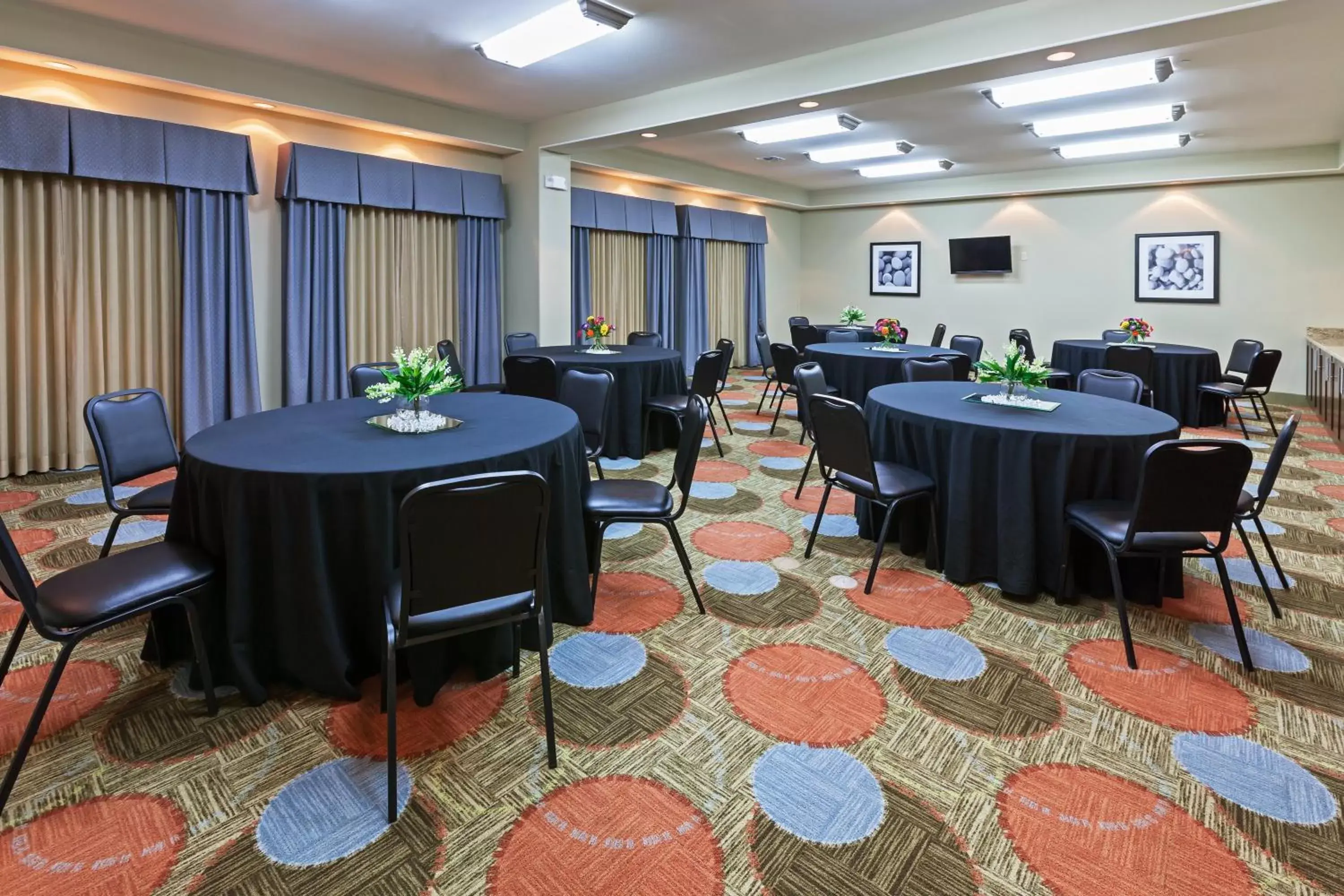 Meeting/conference room in Staybridge Suites Amarillo Western Crossing, an IHG Hotel
