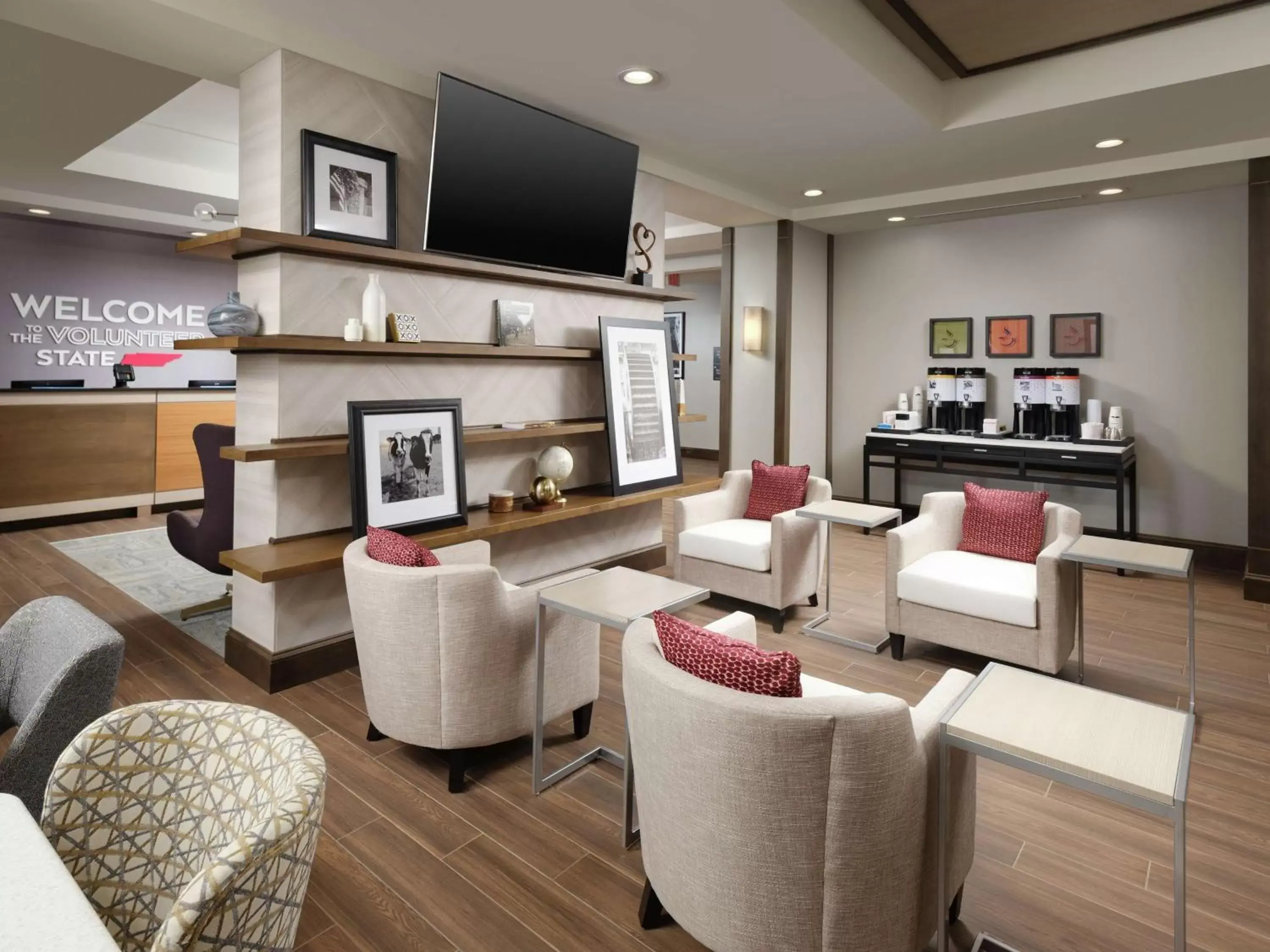Lobby or reception, Lounge/Bar in Hampton Inn Chattanooga East Ridge