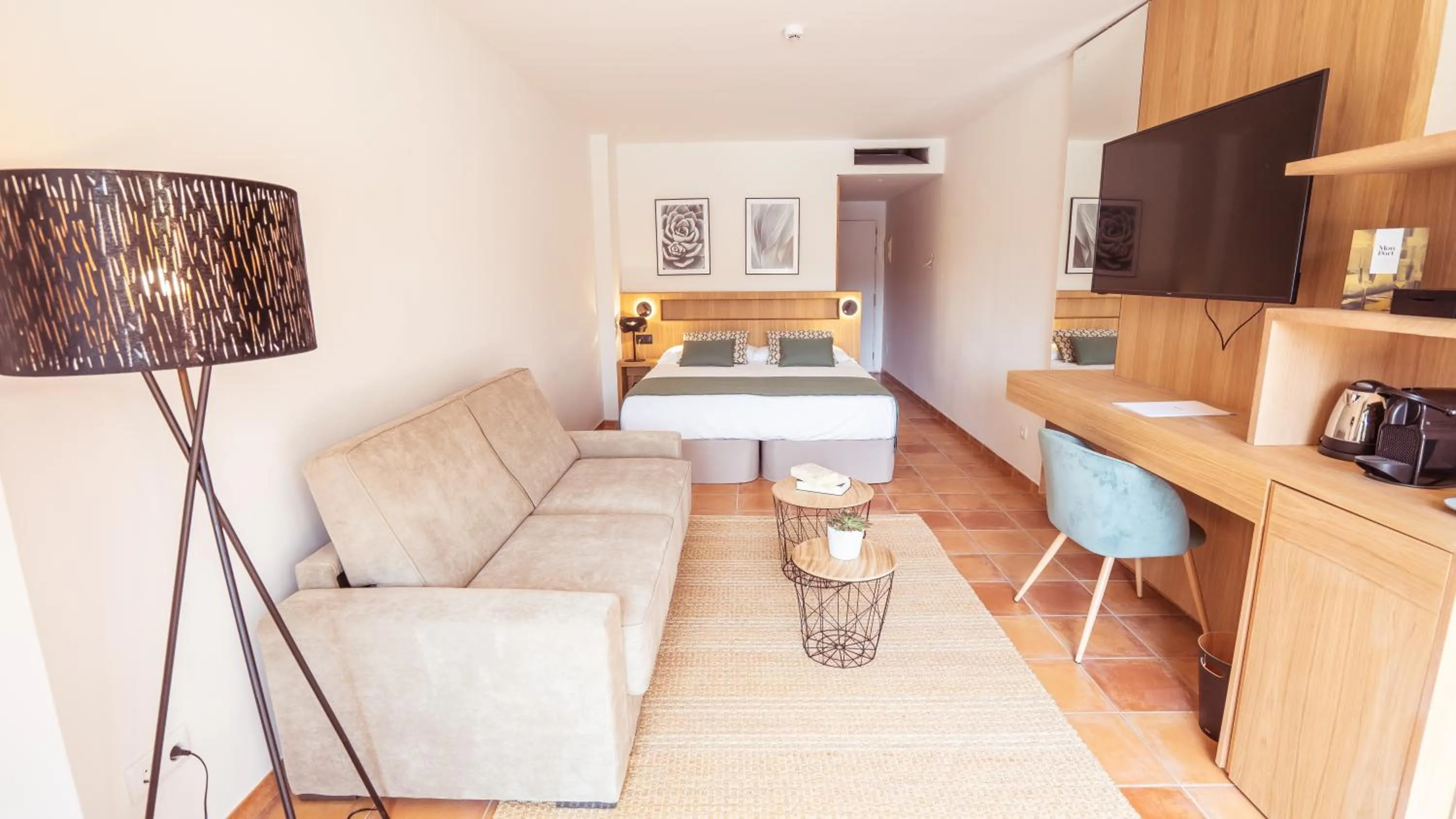 Living room in Mon Port Hotel & Spa