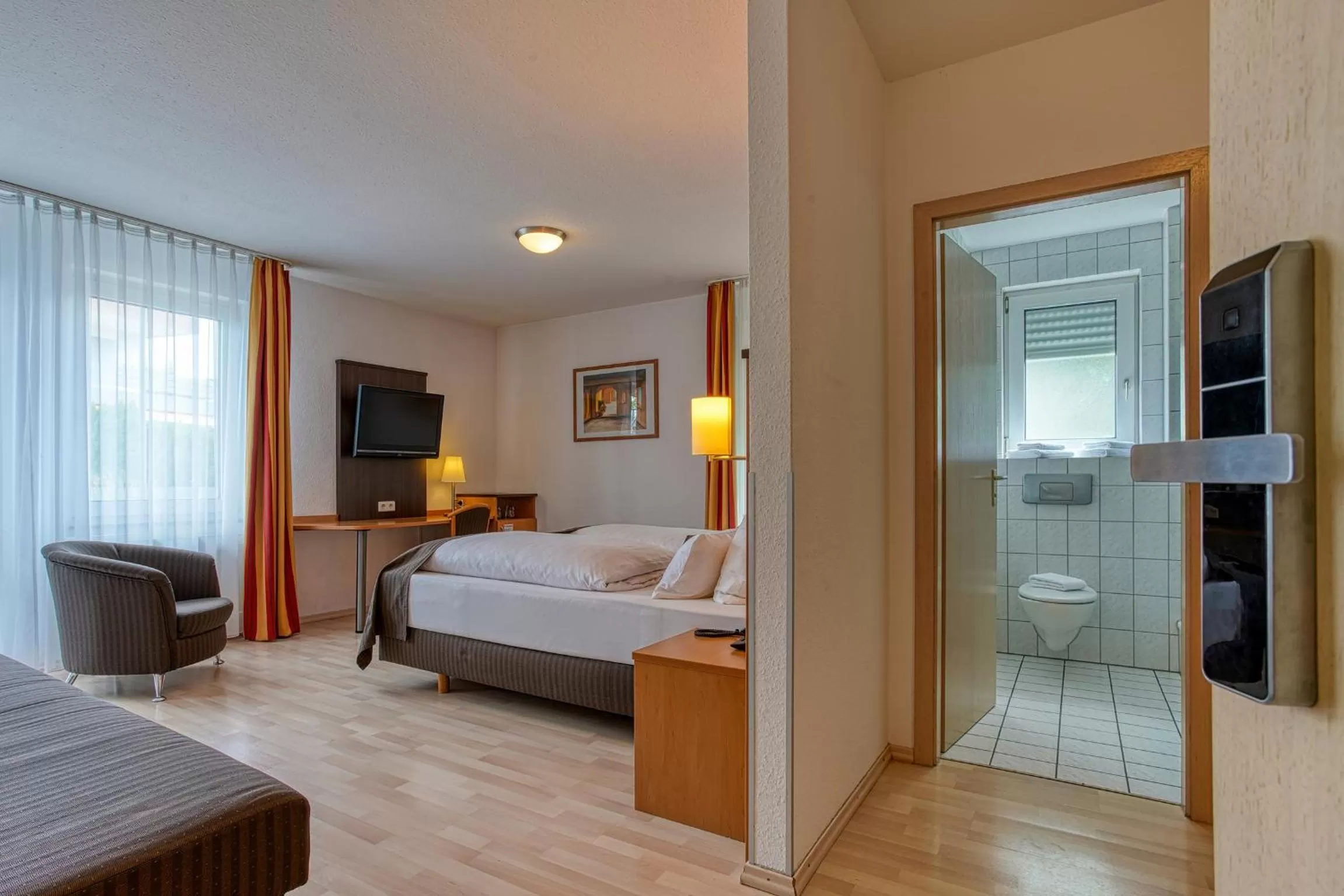 Photo of the whole room, Bed in Centro Hotel U-NO 1