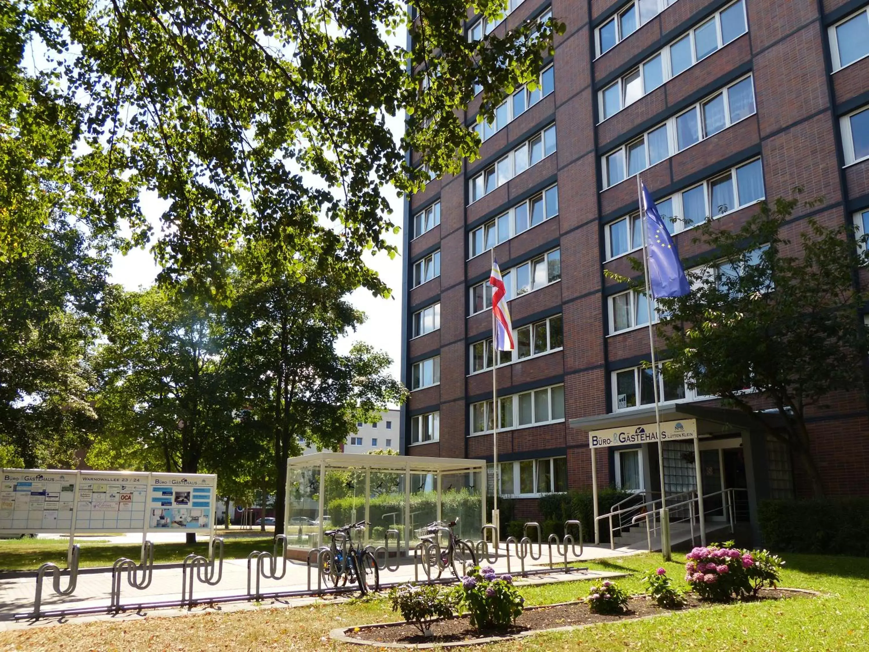 Property Building in Gästehaus Rostock Lütten Klein