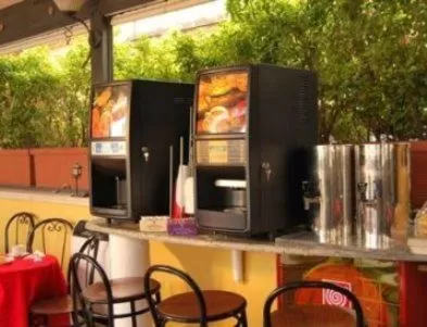 Food and drinks in Hotel Nardizzi Americana