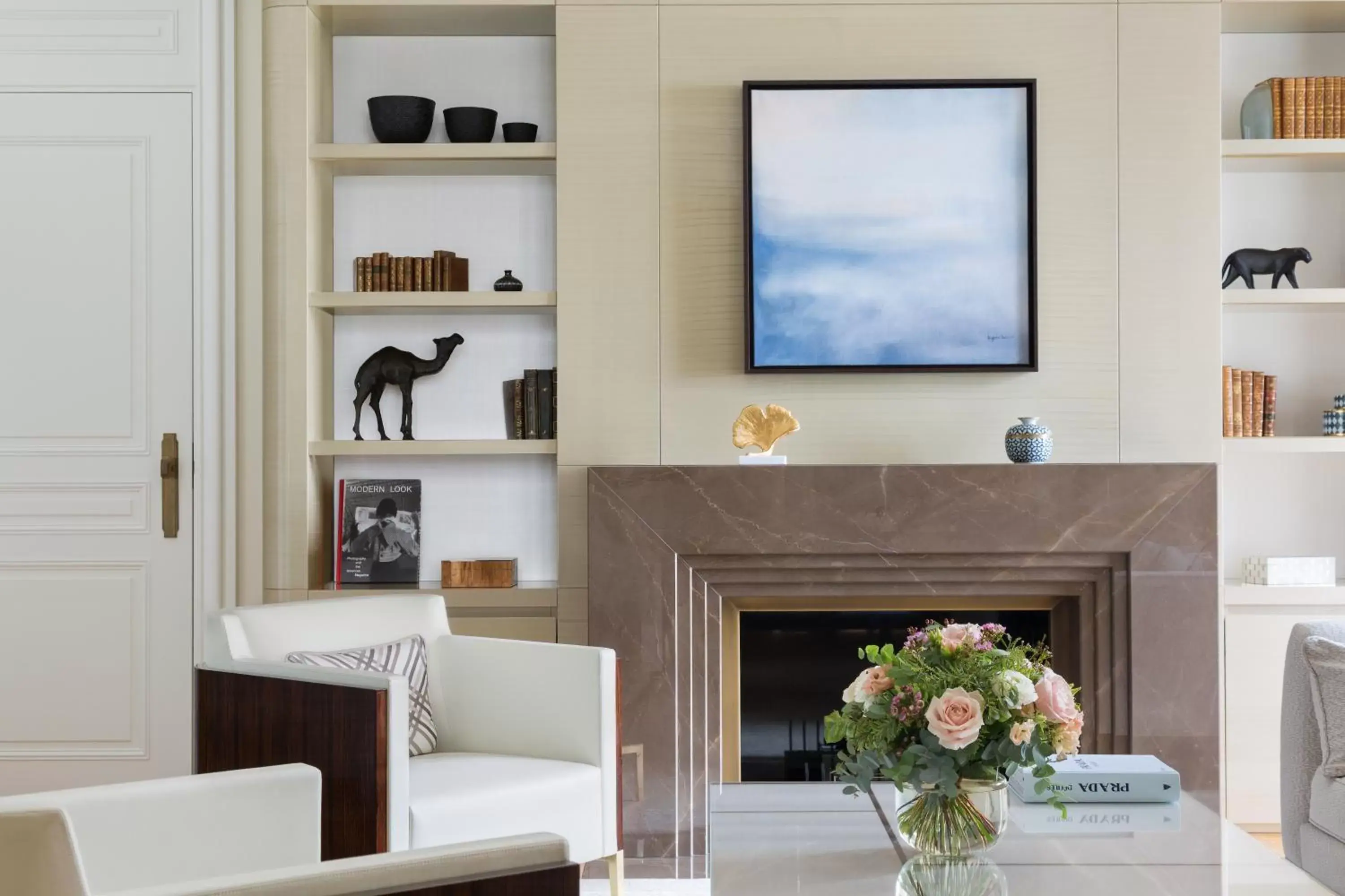 Living room, TV/Entertainment Center in The Woodward - an Oetker Collection Hotel