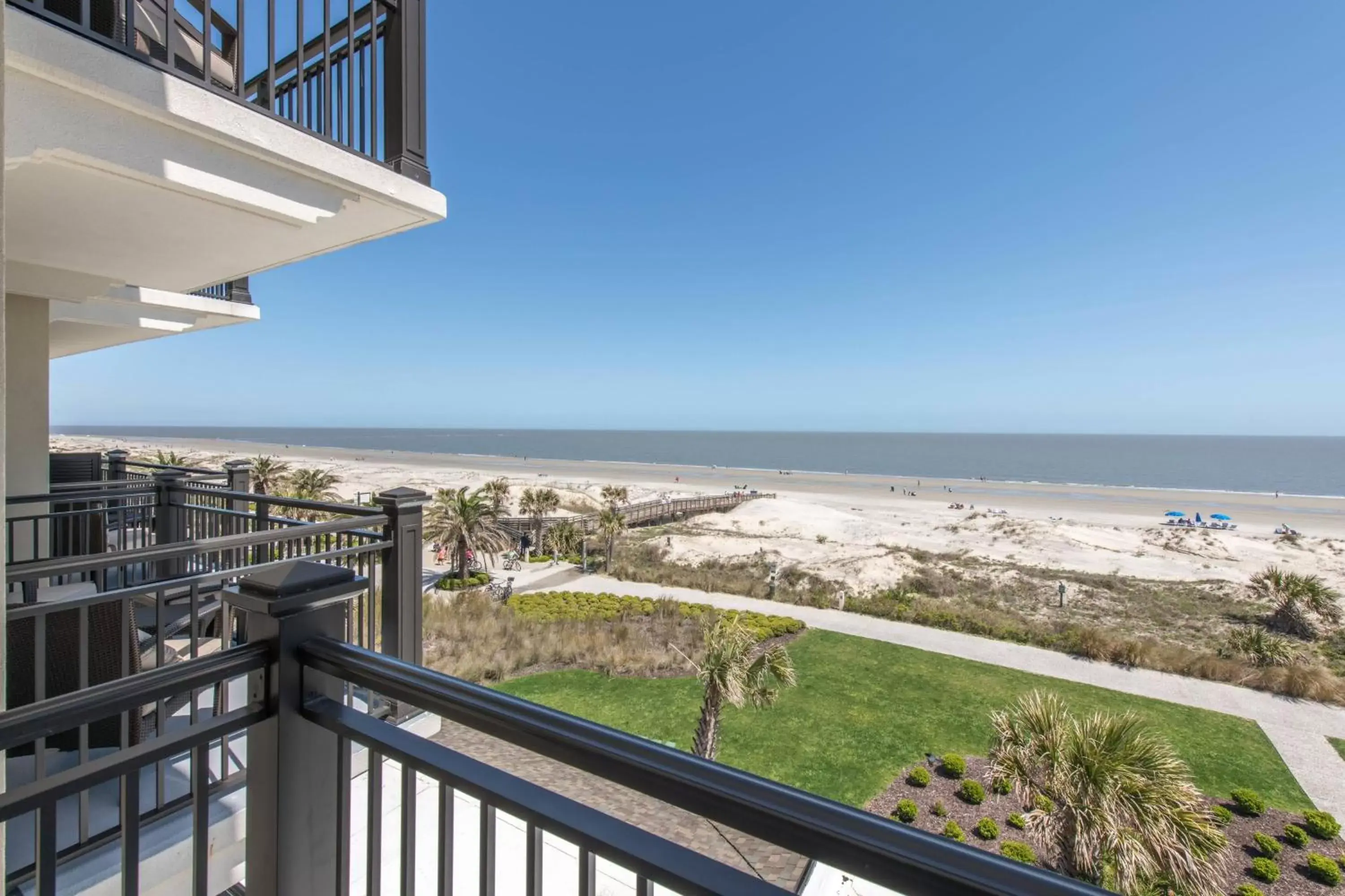 Photo of the whole room, Sea View in The Westin Jekyll Island