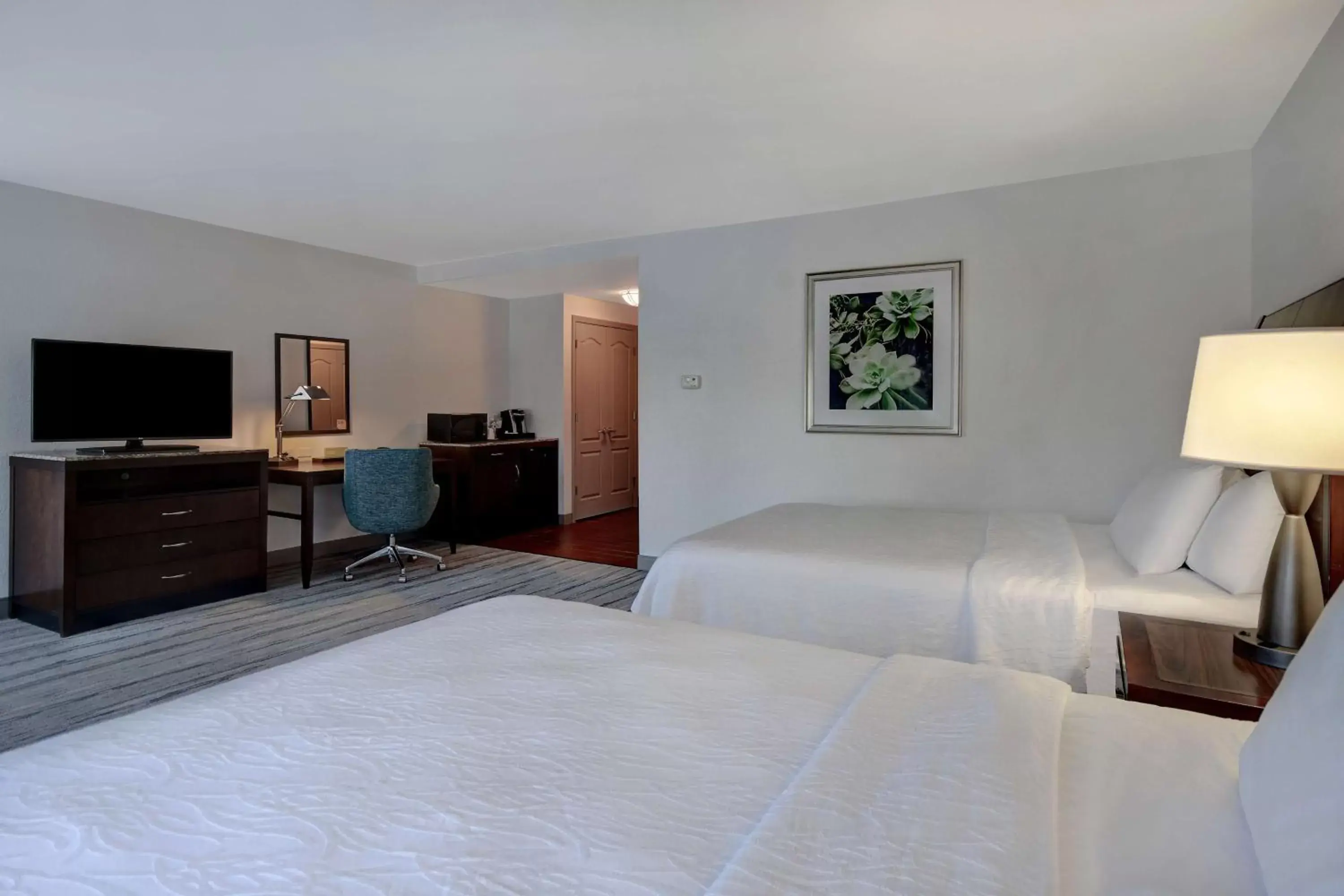 Bedroom, Bed in Hilton Garden Inn Fort Myers