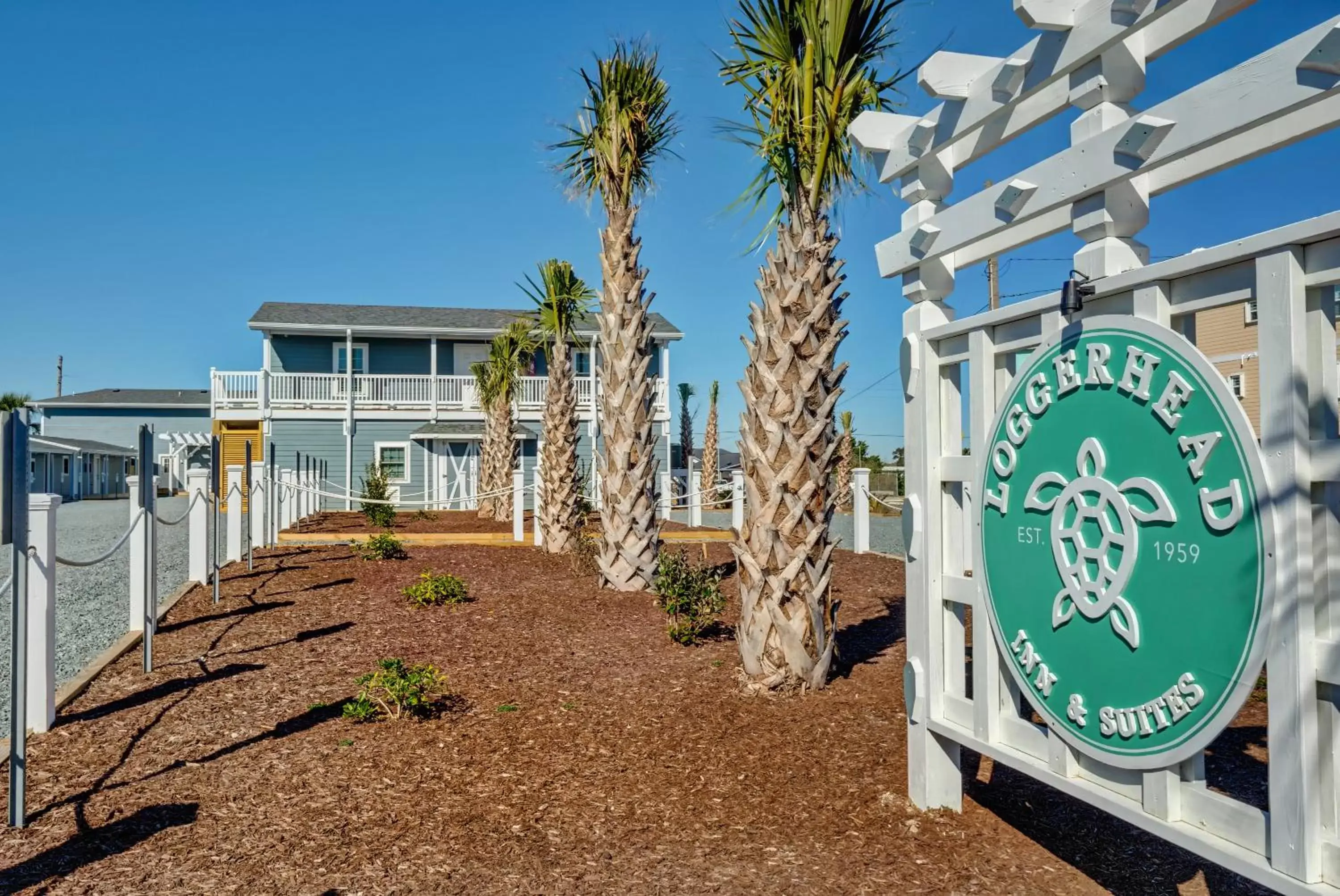 Property Building in Loggerhead Inn and Suites by Carolina Retreats