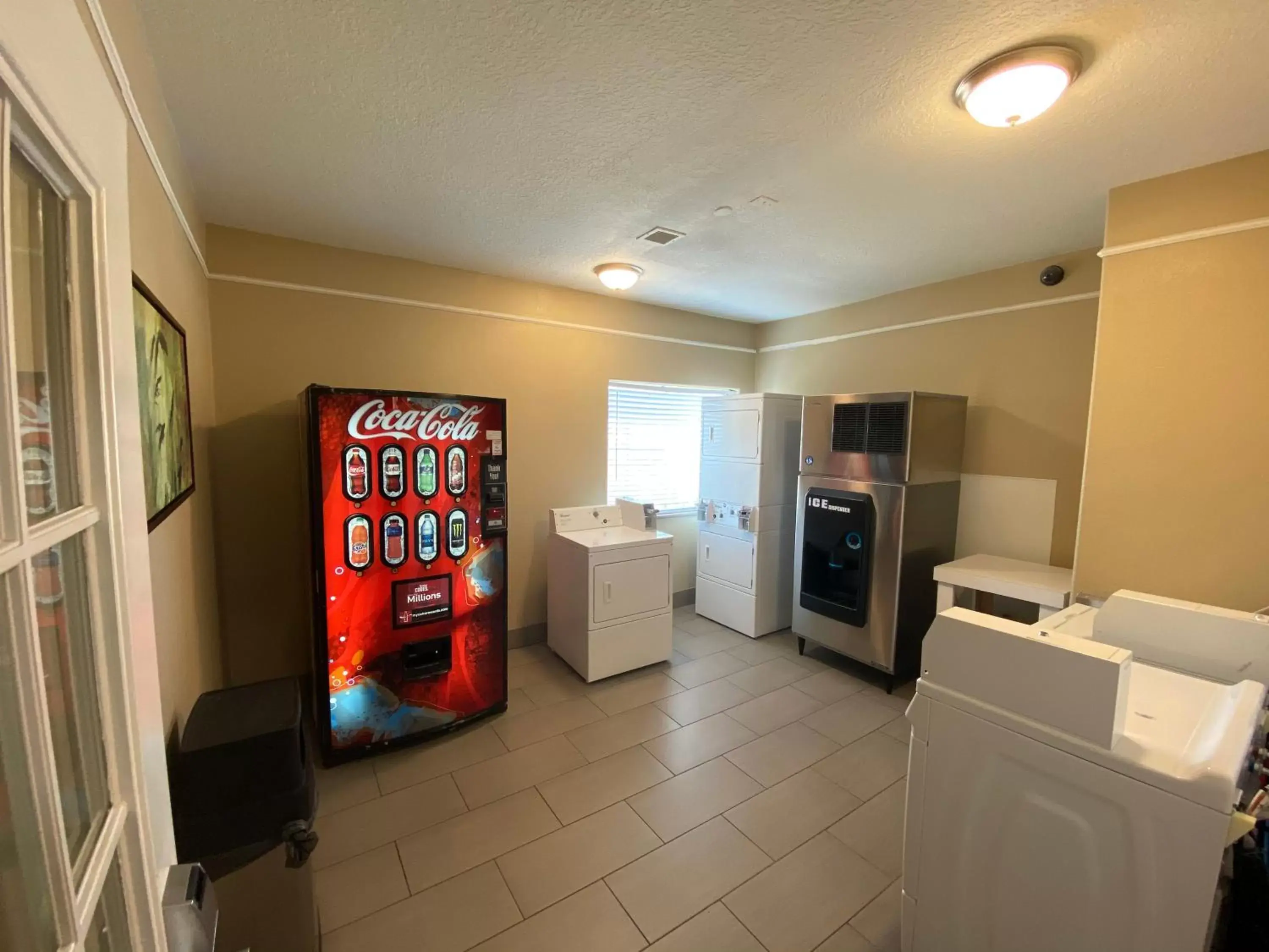 Area and facilities, Kitchen/Kitchenette in Galveston Beach Hotel