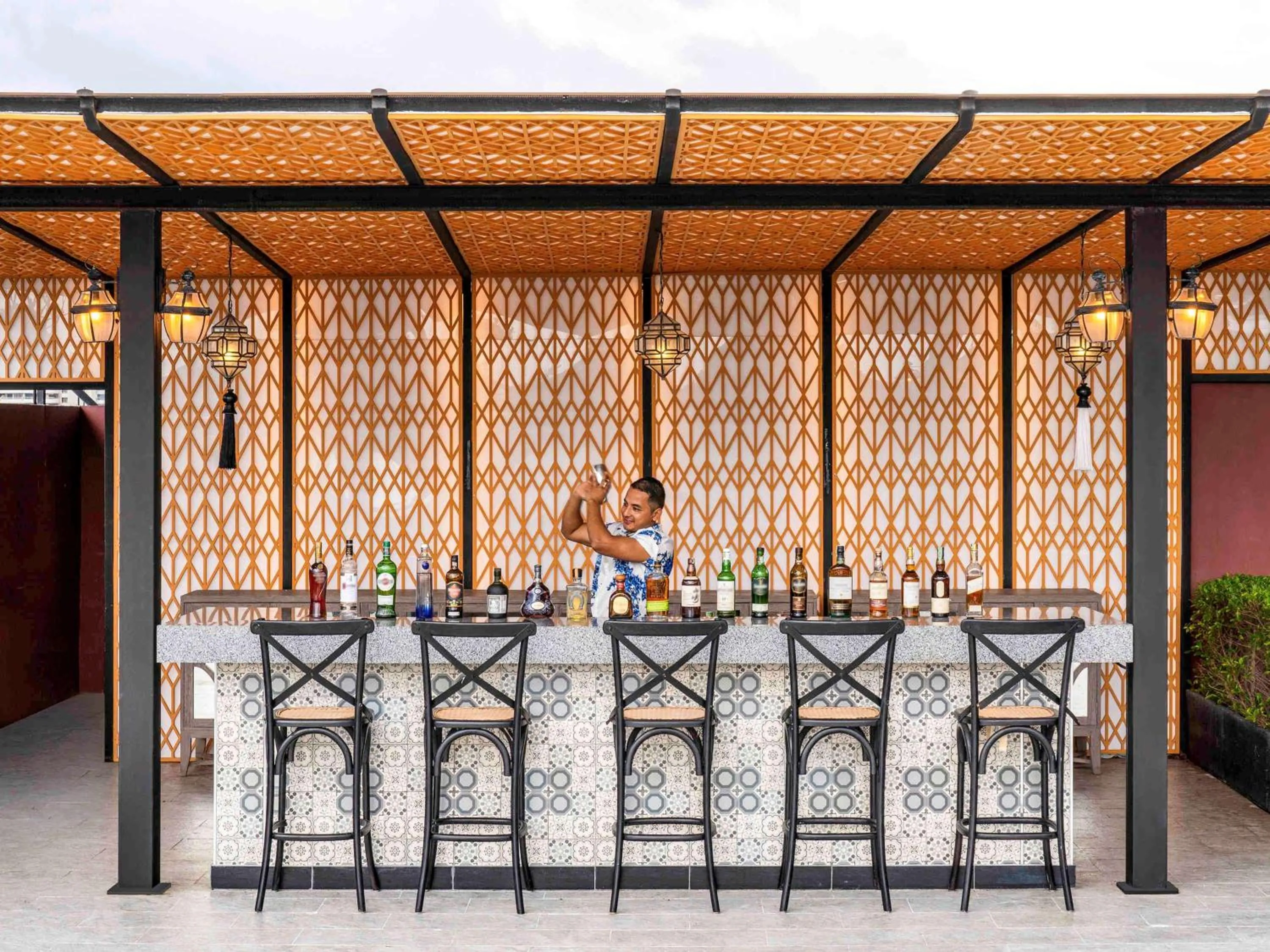 Restaurant/places to eat in Avista Grande Phuket Karon - MGallery