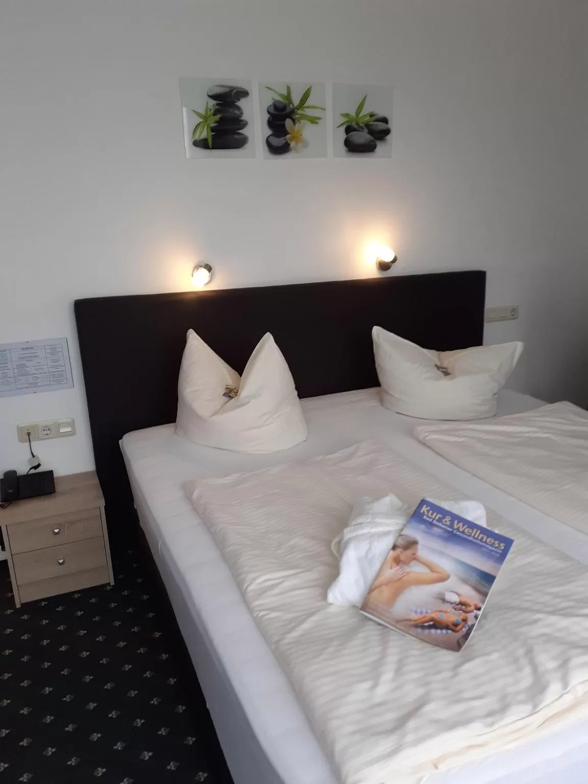 Bed in Hotel Promenade