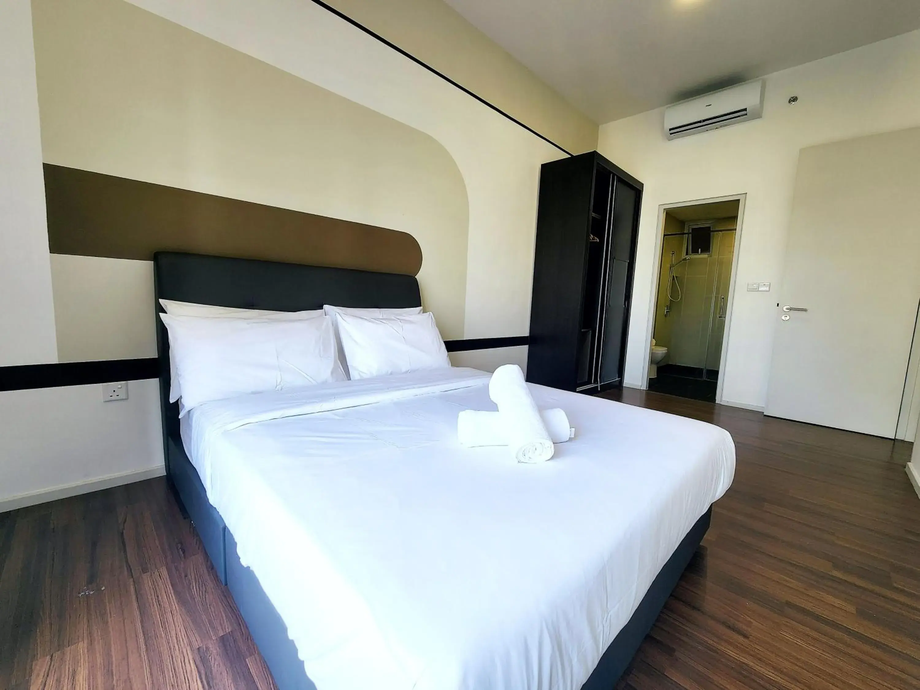 Bed in Infini Suites@ UNA Residences, Sunway Velocity KL