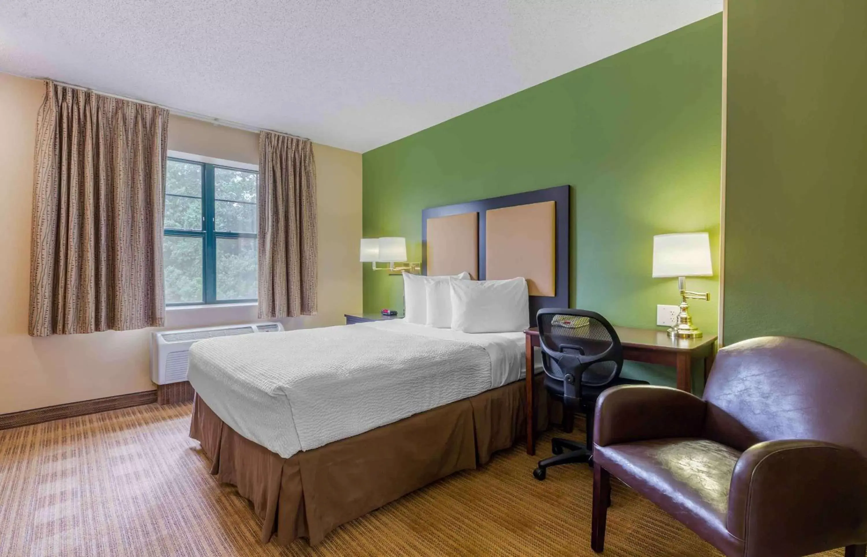 Bedroom in Extended Stay America - Providence - West Warwick