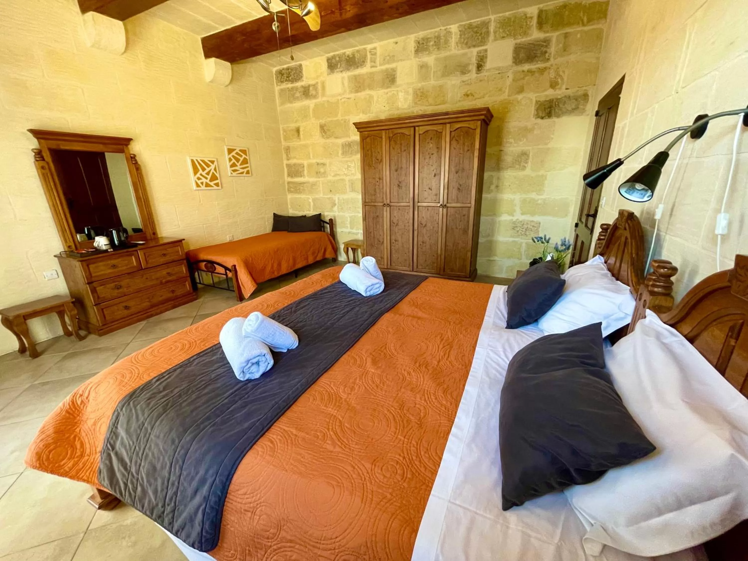 Photo of the whole room in Ferrieha B&B