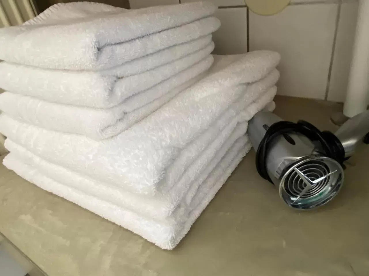 towels in Hotel Buren