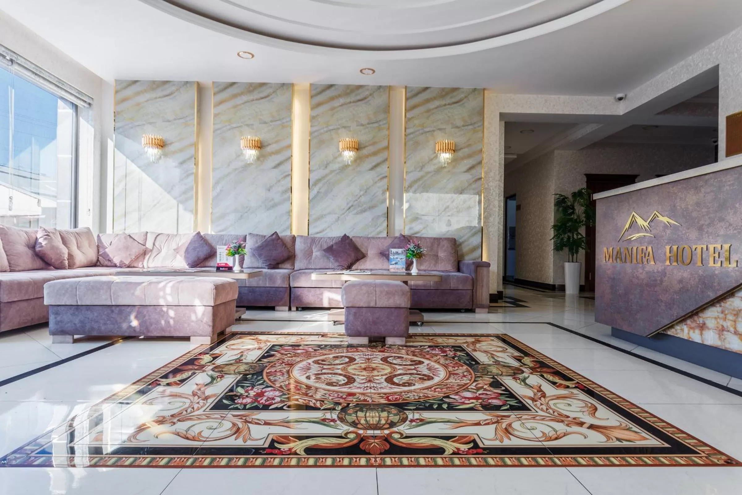 Lobby or reception in Manifa Hotel