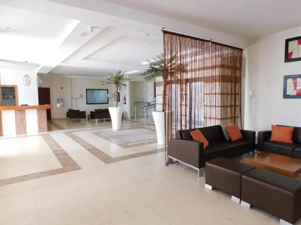 TV and multimedia, Lobby/Reception in Hotel Praia Sol