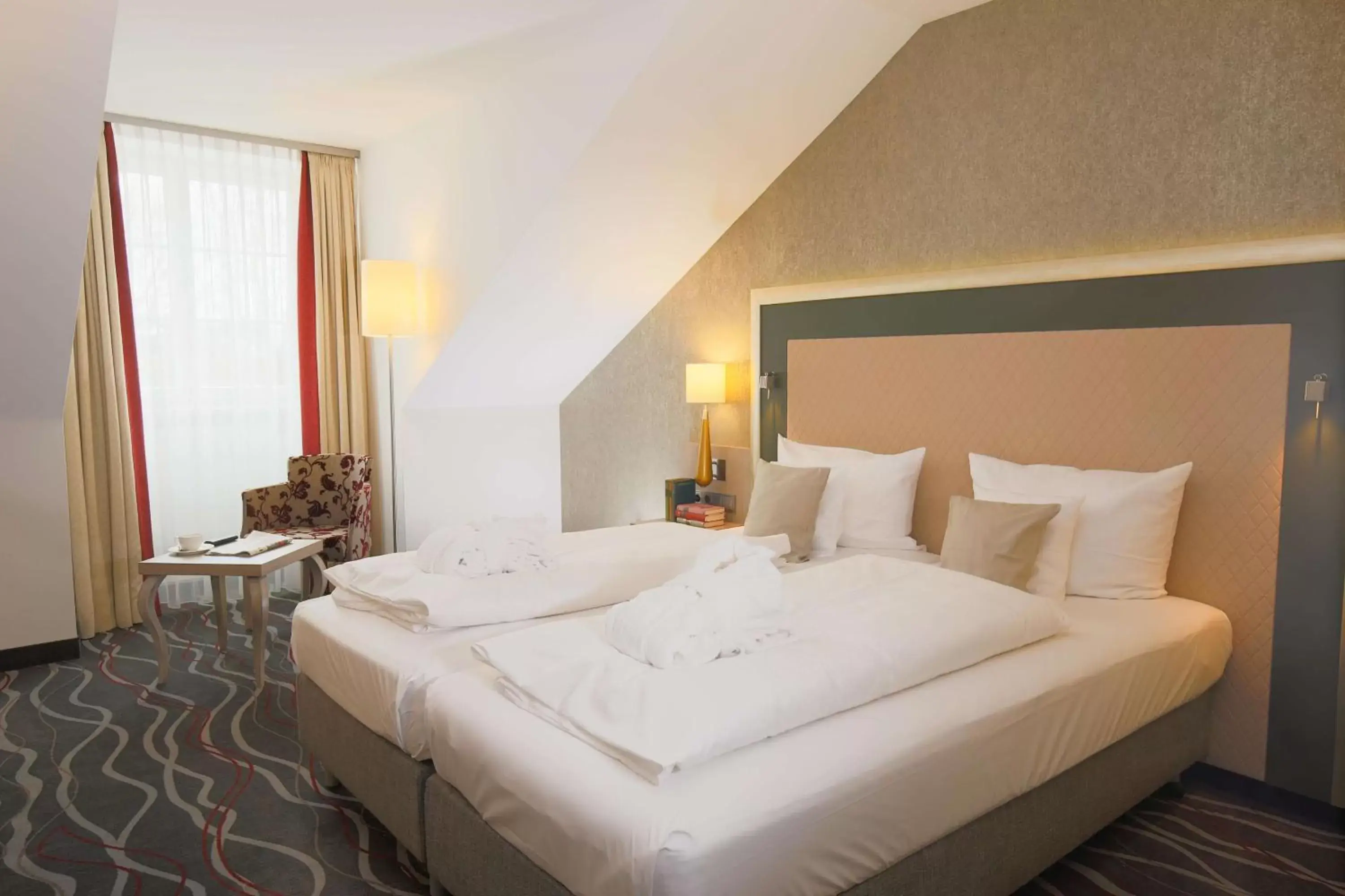 Bedroom, Bed in Best Western Premier Bayerischer Hof Miesbach