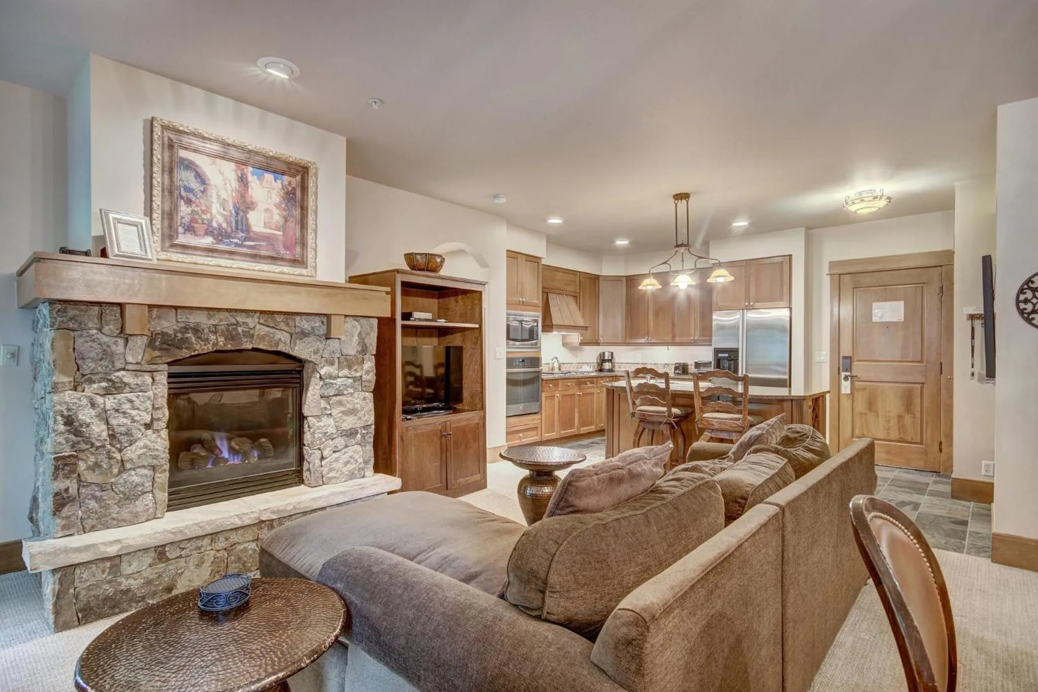 Living room in Timbers & Lone Eagle by Keystone Resort