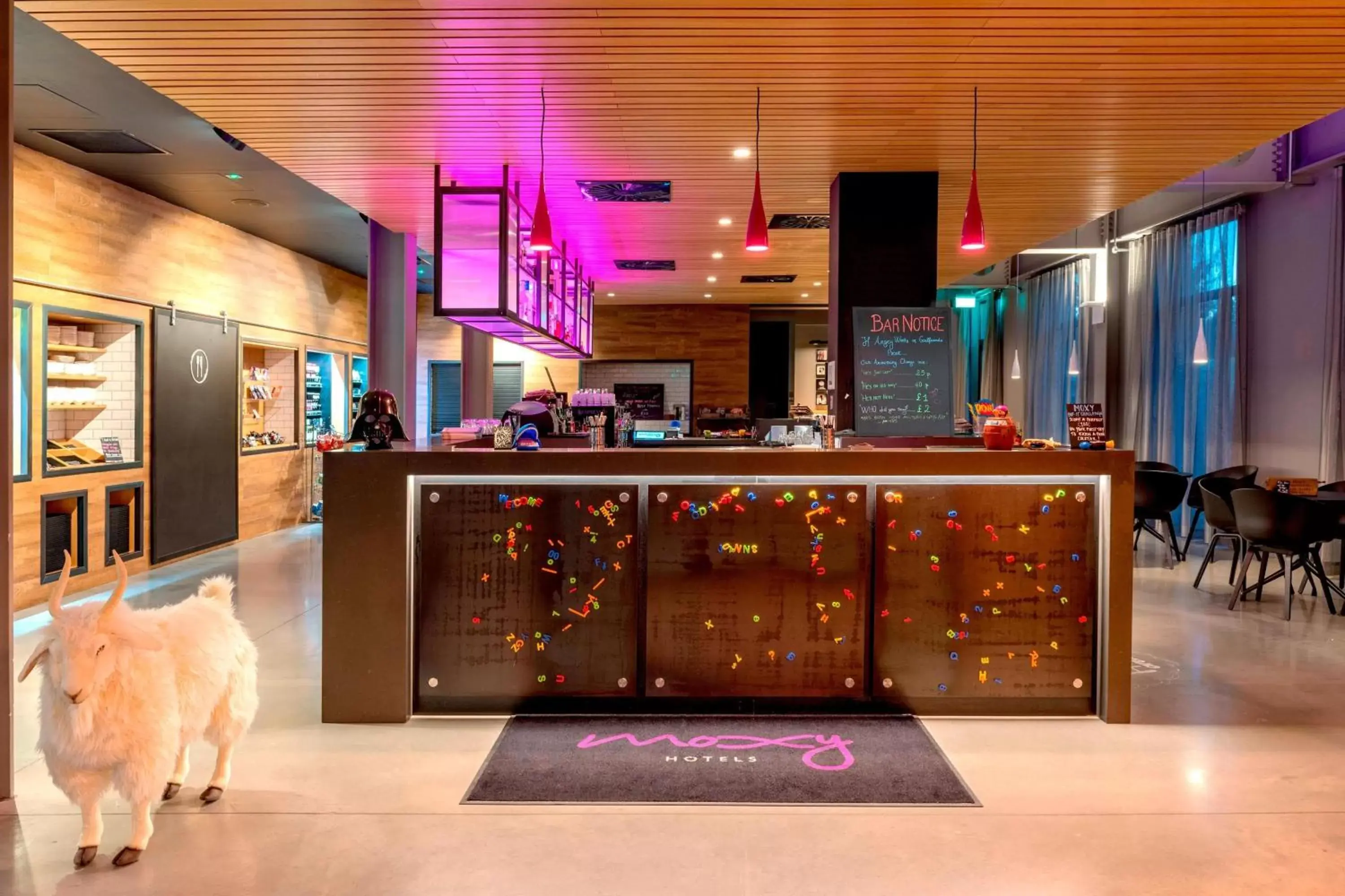 Lobby or reception in Moxy London Excel