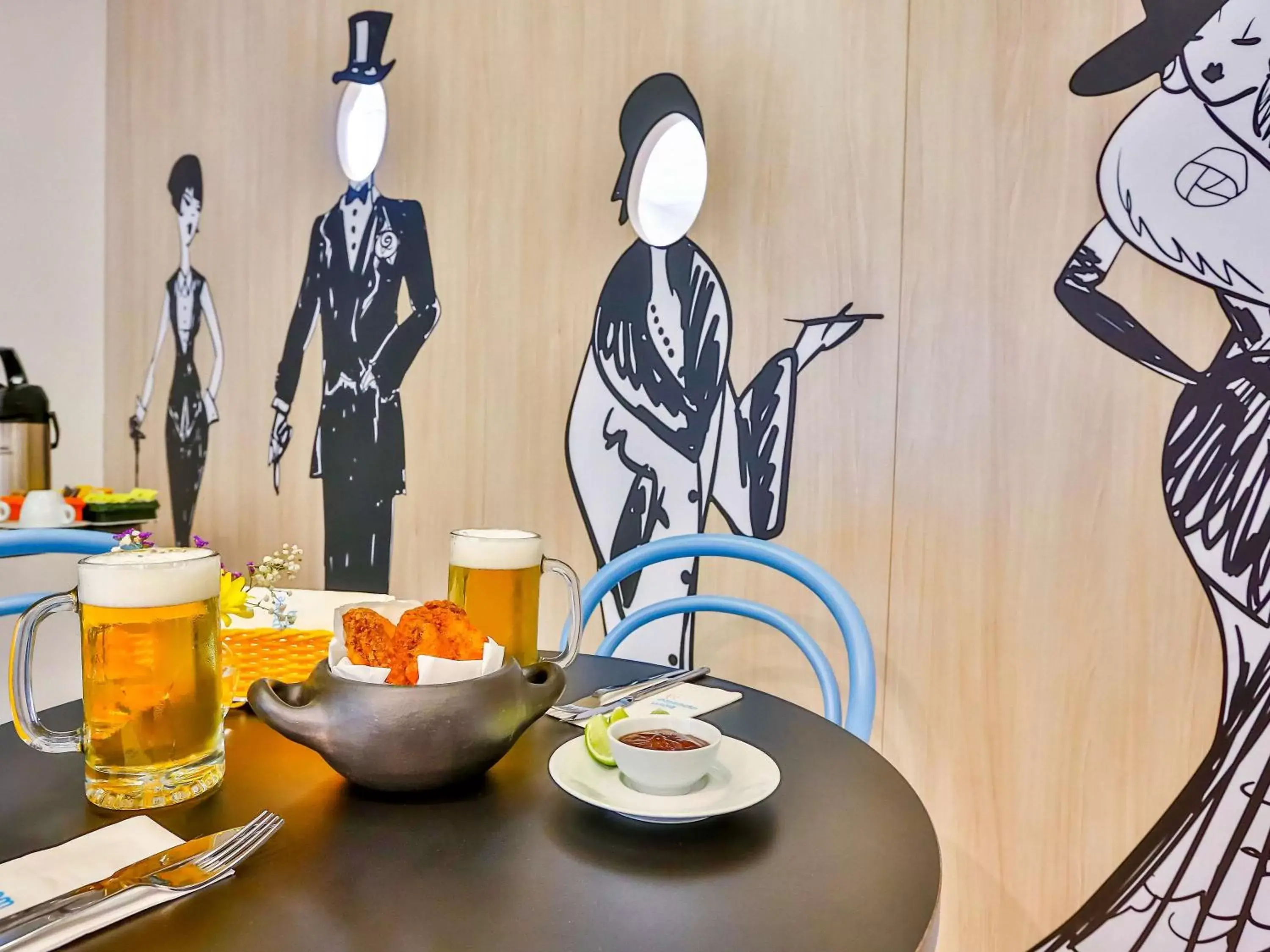 Restaurant/places to eat in ibis Styles Goiania Marista