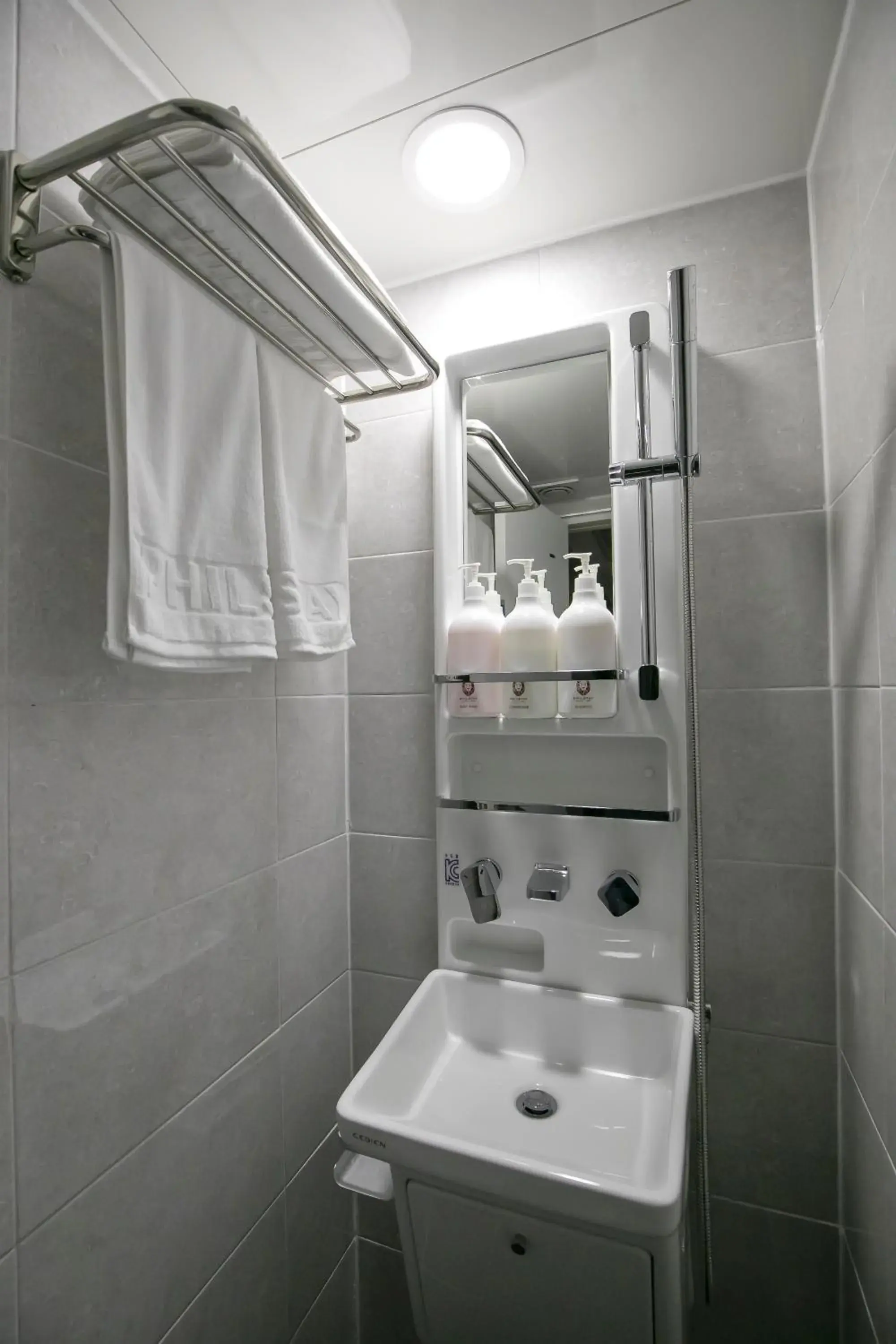 Shower, Bathroom in Philstay Myeongdong Station