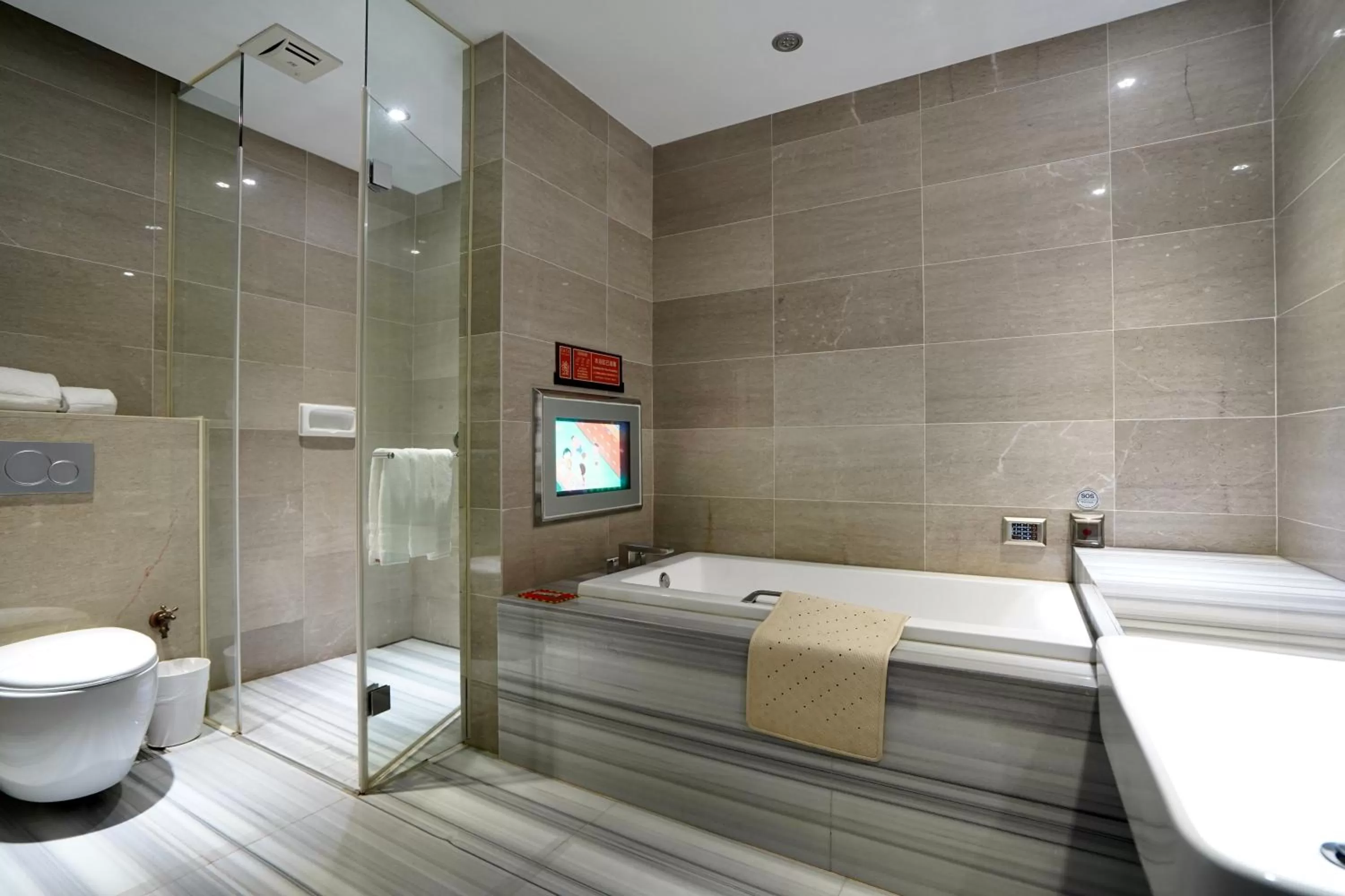 冠月精品旅館-Puli Ease Hotel