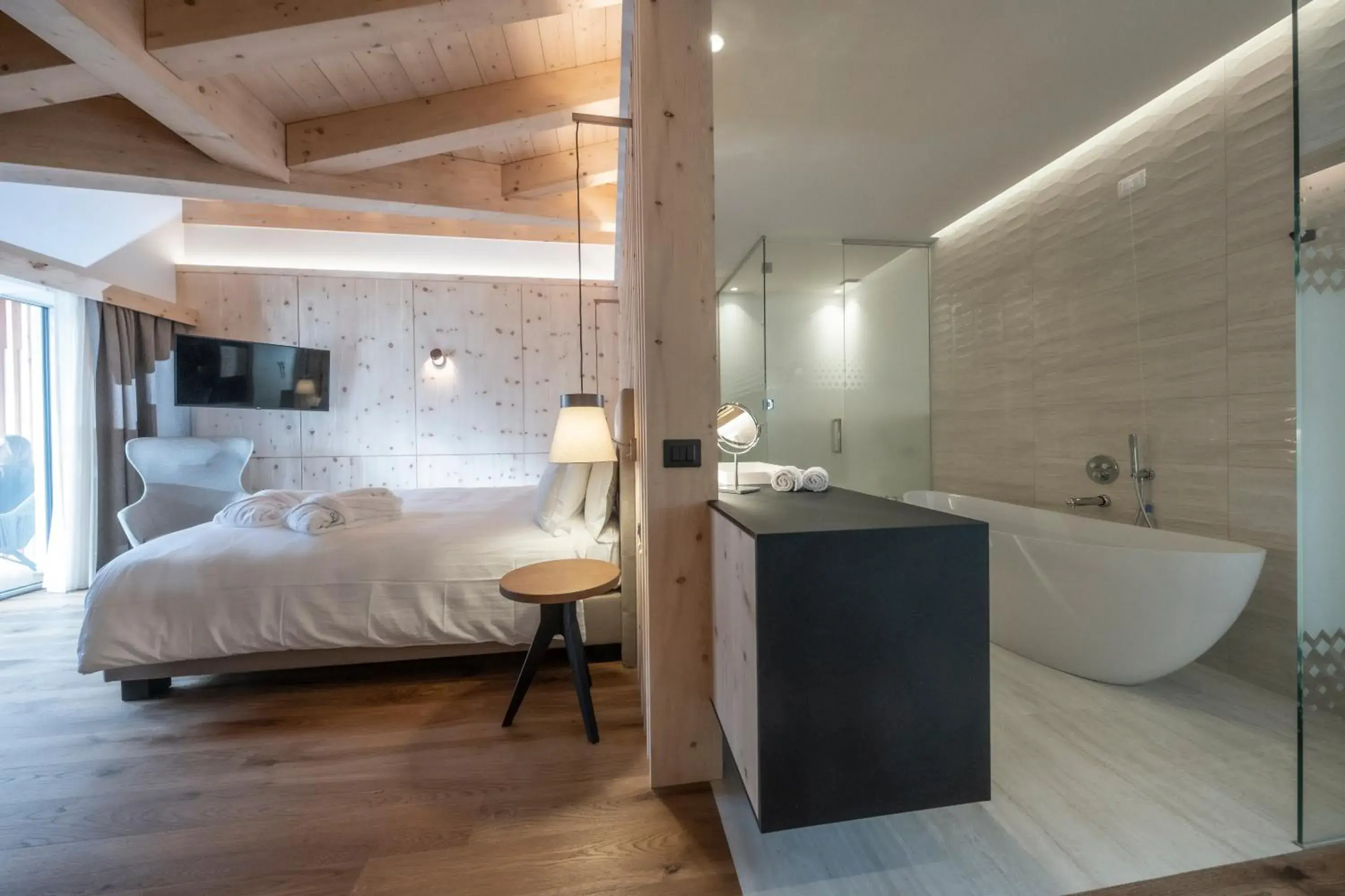 Bed, Bathroom in Ciampedie Luxury Alpine Spa Hotel