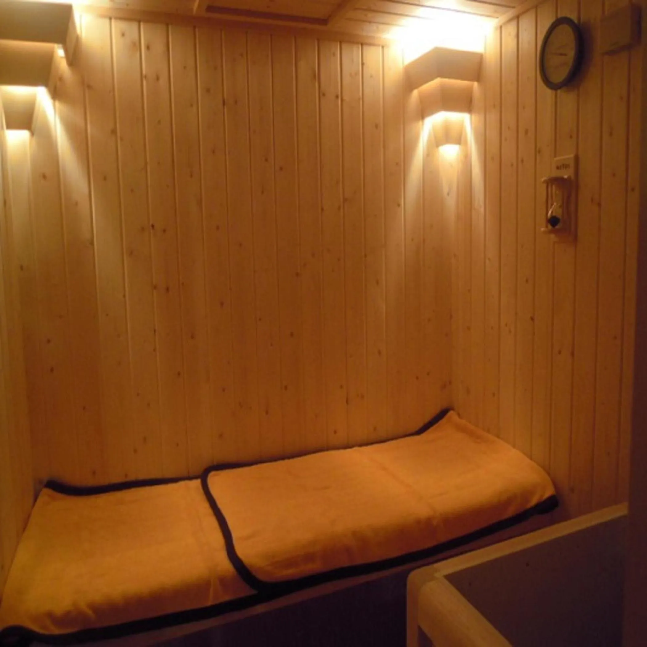 Sauna, Bed in Hotel Crown Hills Niigata