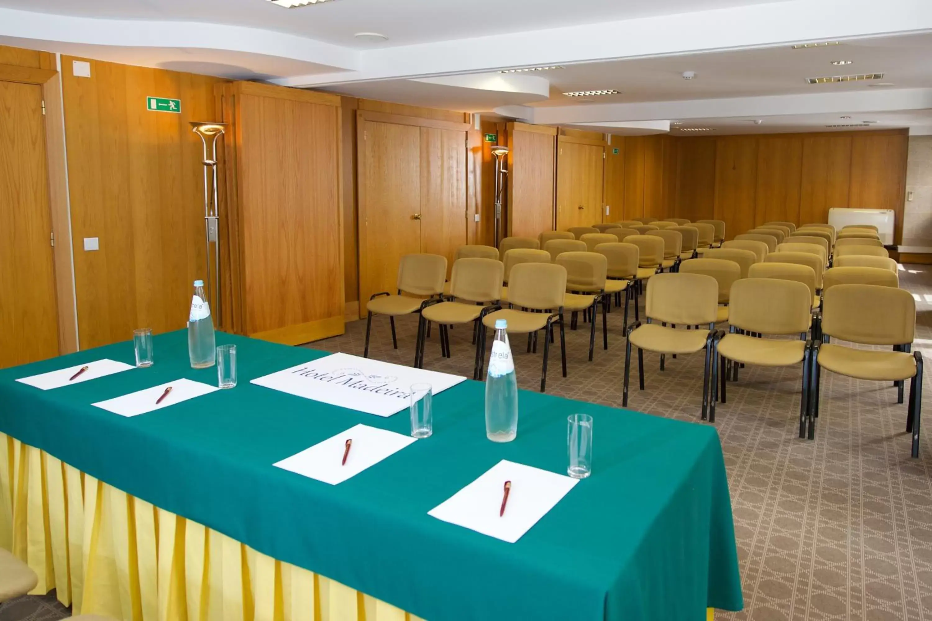 Business facilities, Business Area/Conference Room in Hotel Madeira