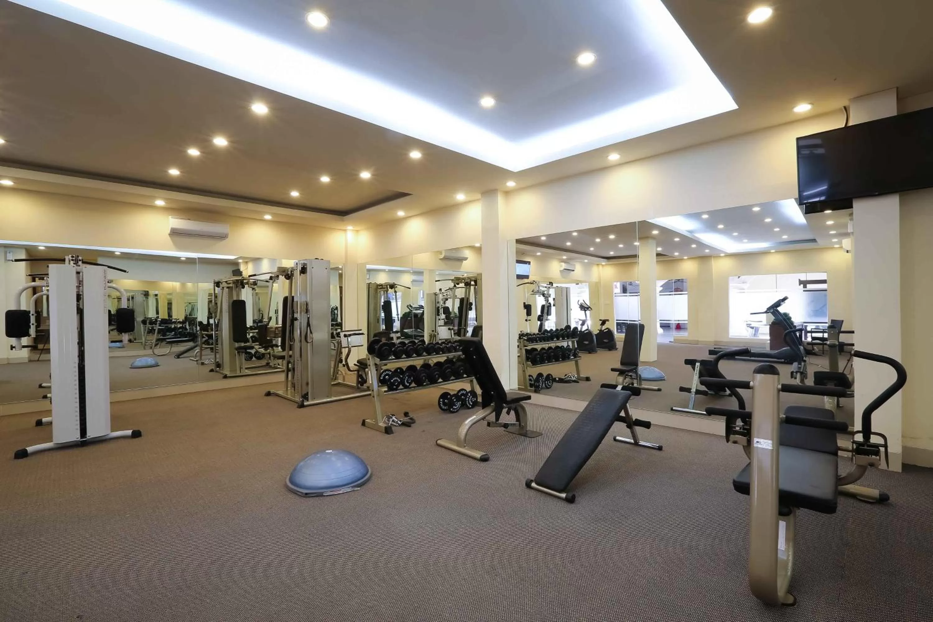 Fitness centre/facilities in Legian Paradiso Hotel
