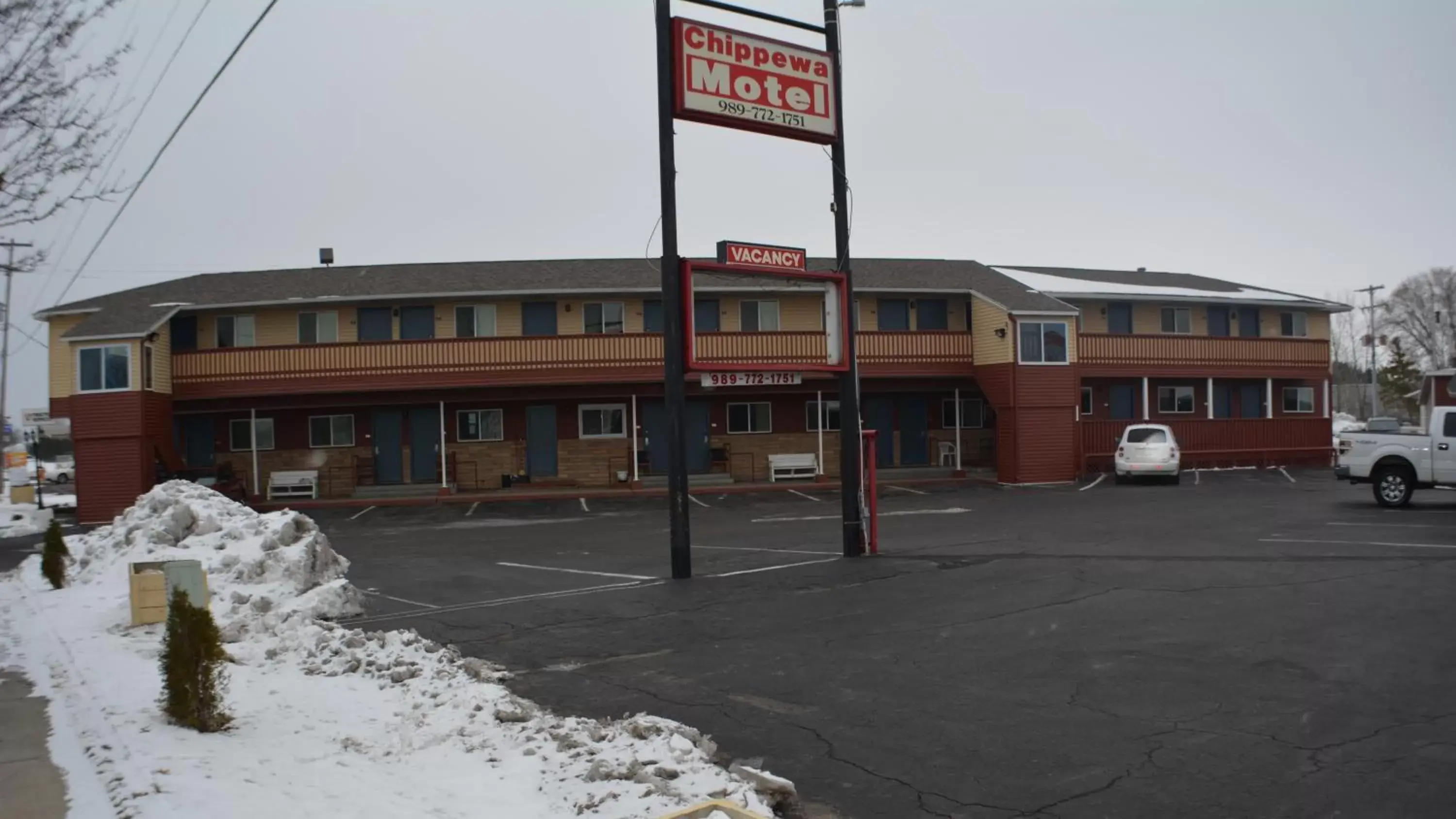 Property building in Chippewa Motel Mount Pleasant