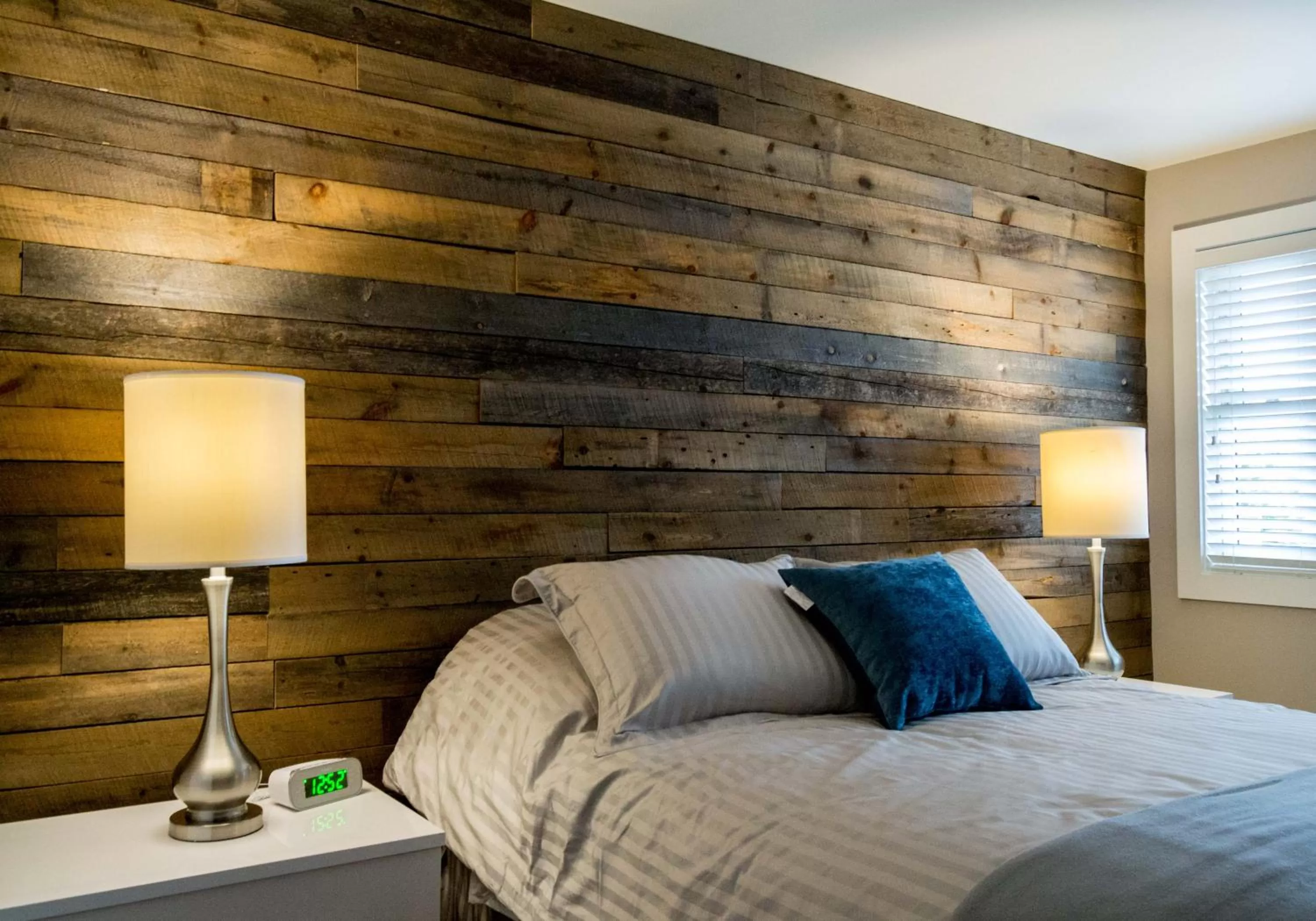 Bed in Lake Placid Inn: Residences