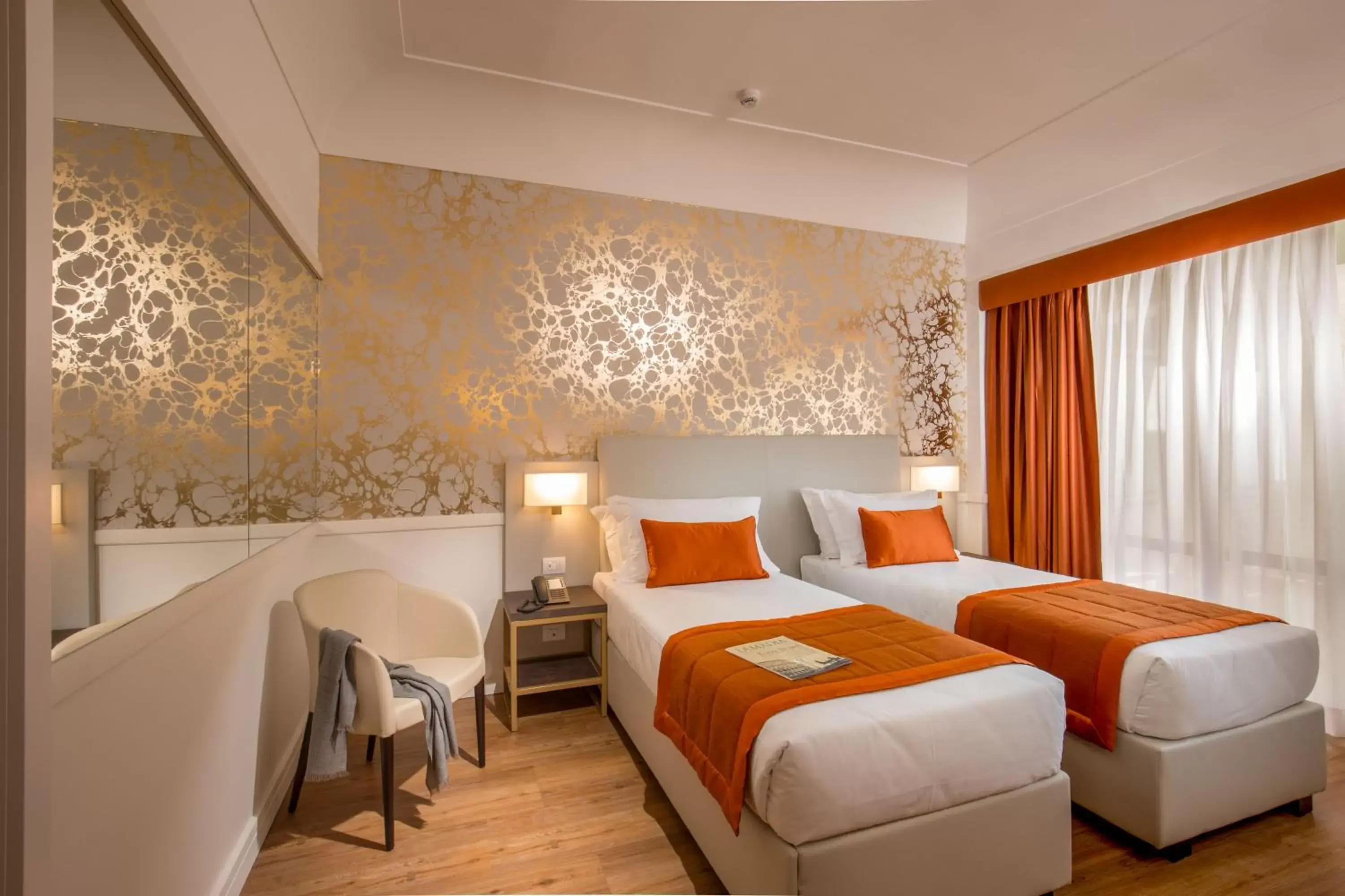 Twin Room in Hotel Shangri-La Roma by OMNIA hotels Twin Room in Hotel Shangri-La Roma by OMNIA hotels