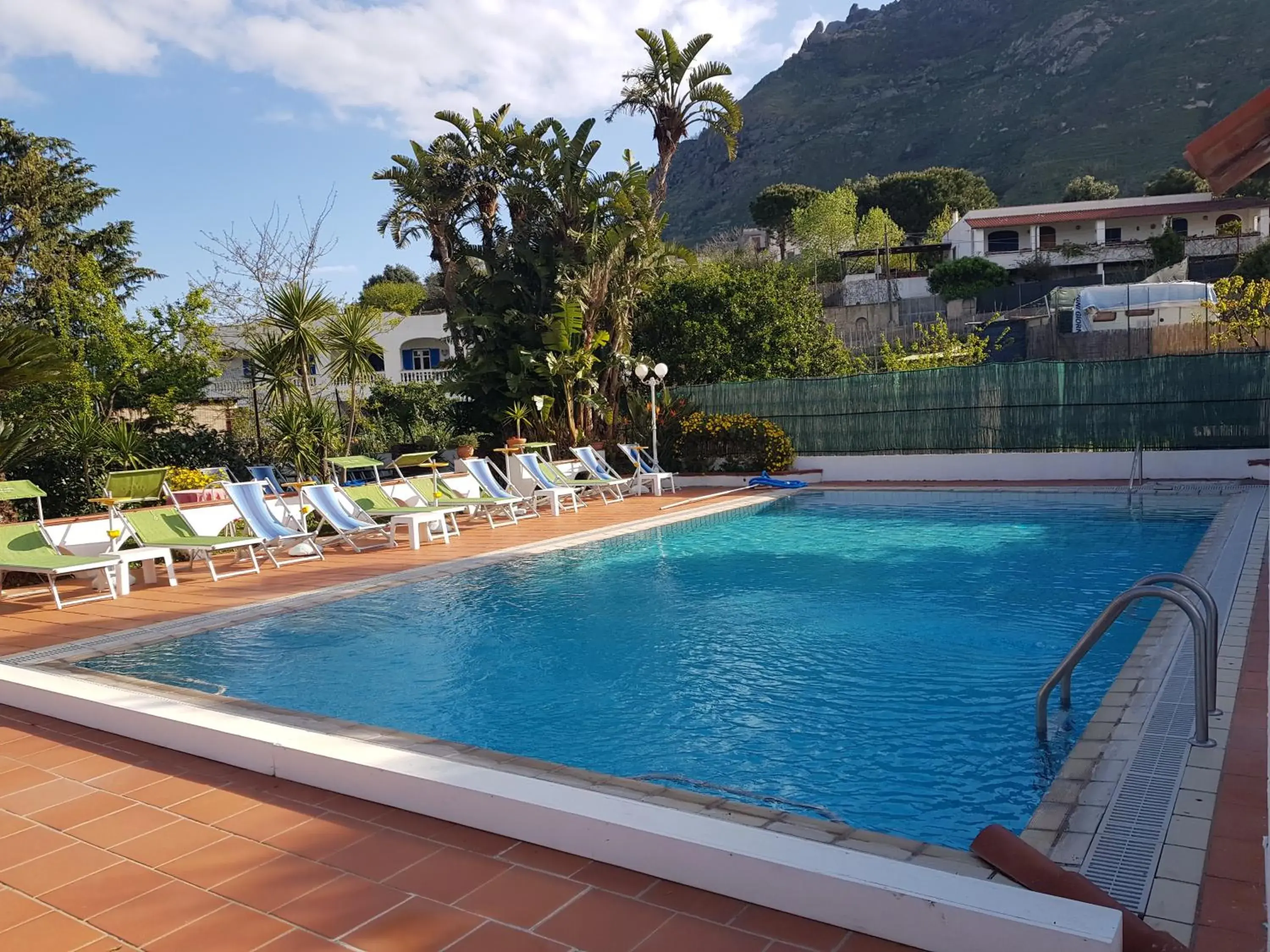 Swimming Pool in Hotel Park Calitto