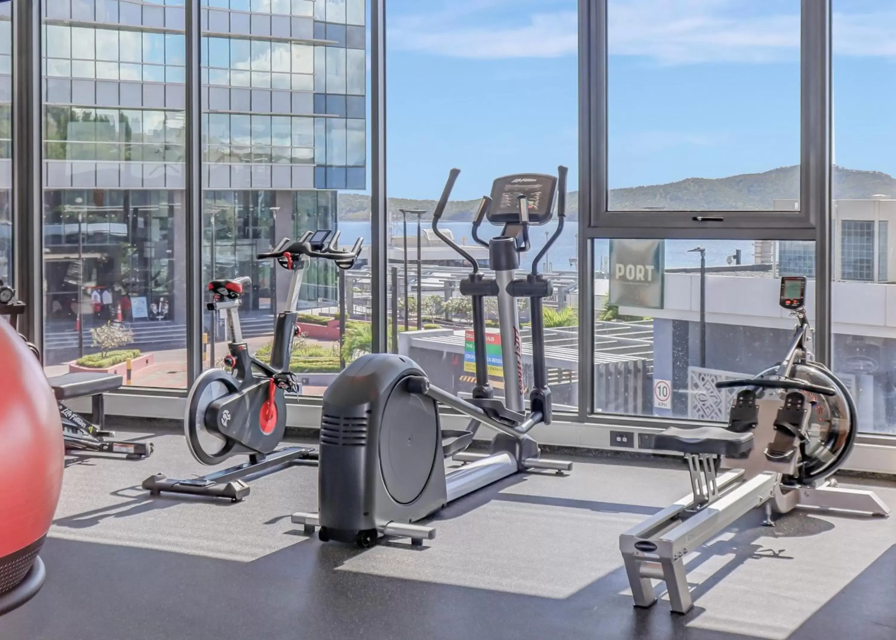 Fitness centre/facilities, Fitness Center/Facilities in Crowne Plaza Residences Port Moresby, an IHG Hotel