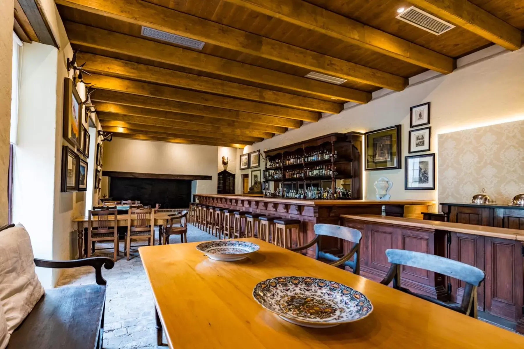 Dining area, Lounge/Bar in Lanzerac Hotel & Spa