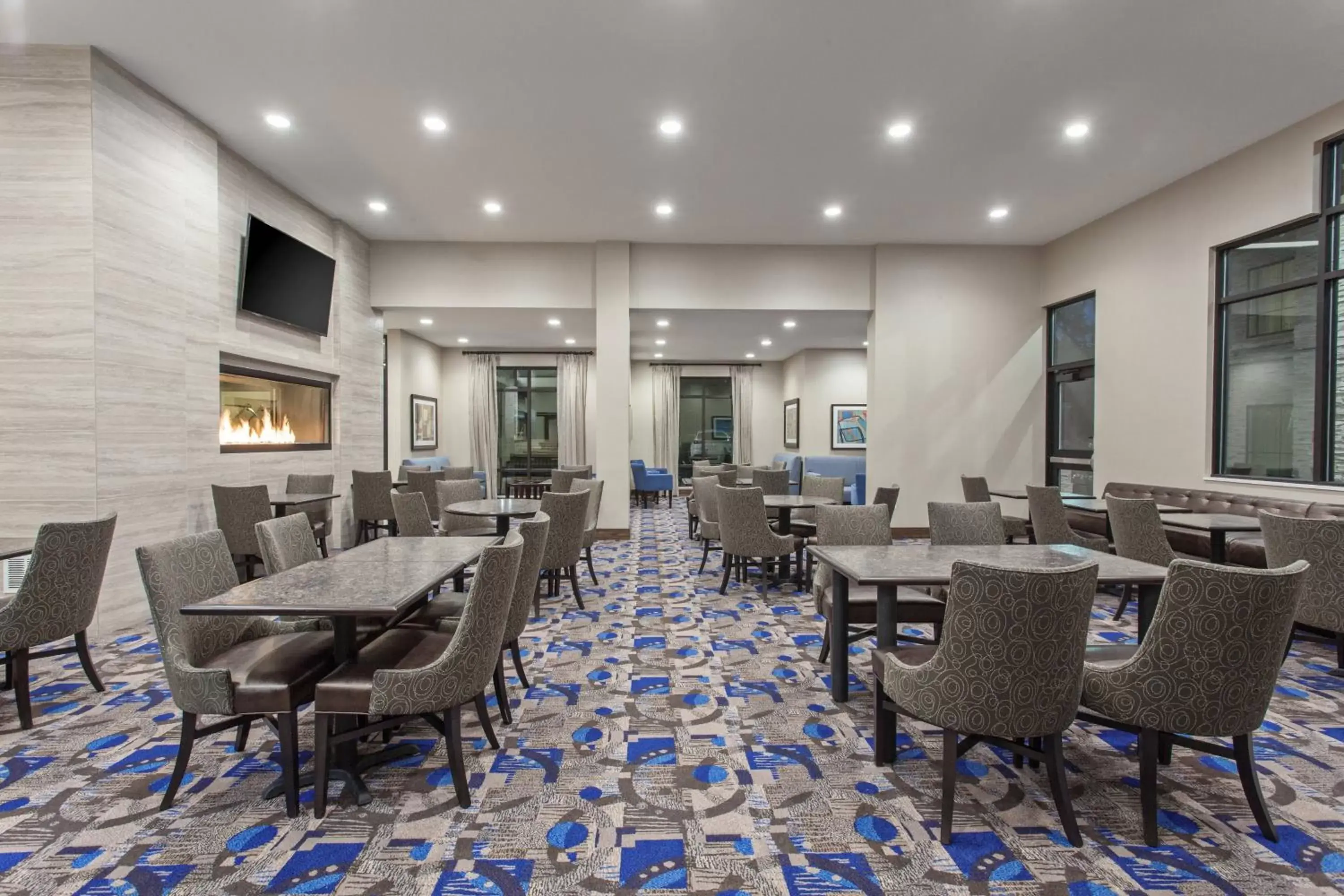 Breakfast, Restaurant/Places to Eat in Residence Inn by Marriott Seattle Sea-Tac Airport
