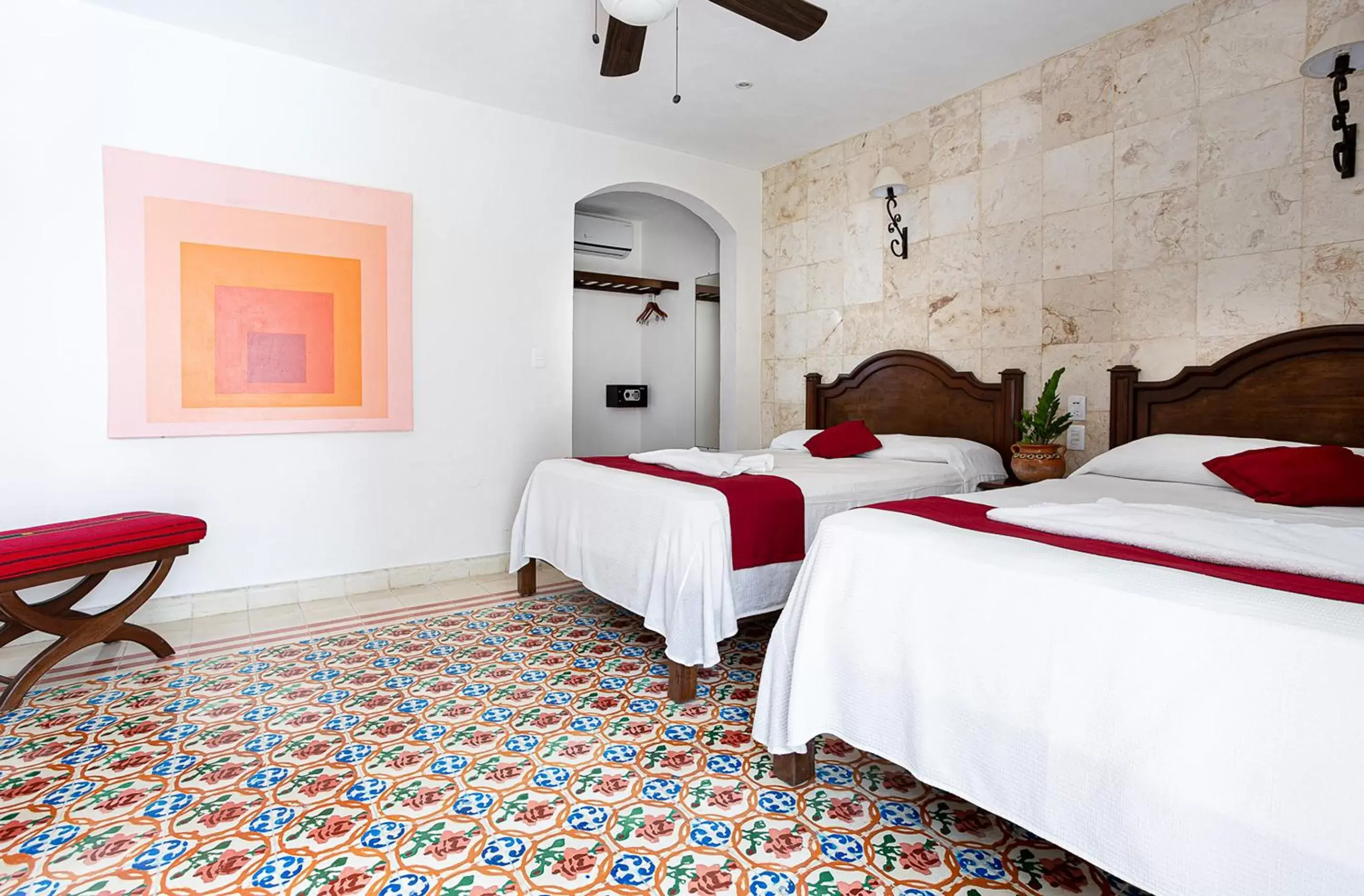 Photo of the whole room, Bed in La Aurora Hotel Colonial Photo of the whole room, Bed in La Aurora Hotel Colonial