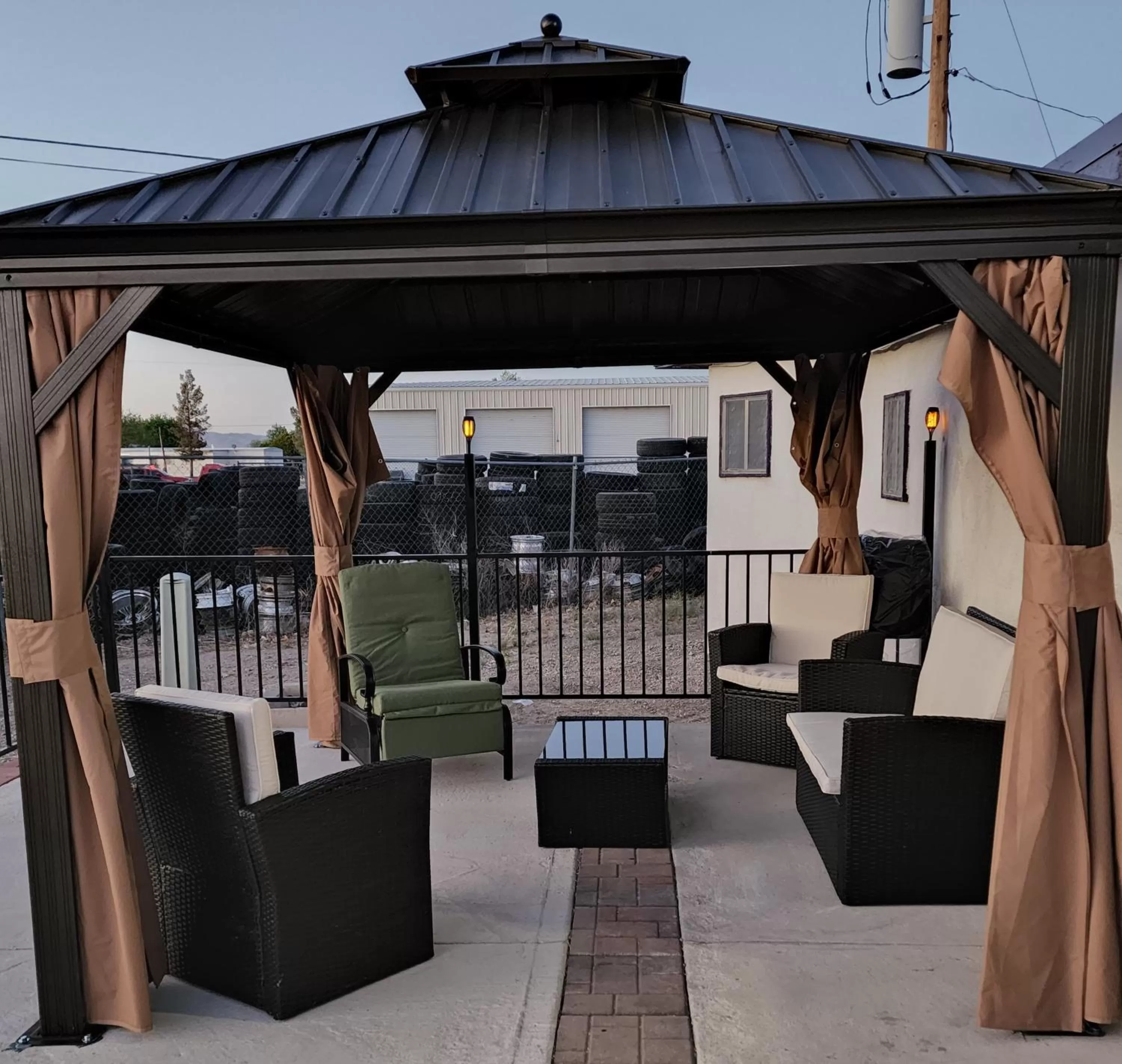 Patio in Rose's Motel