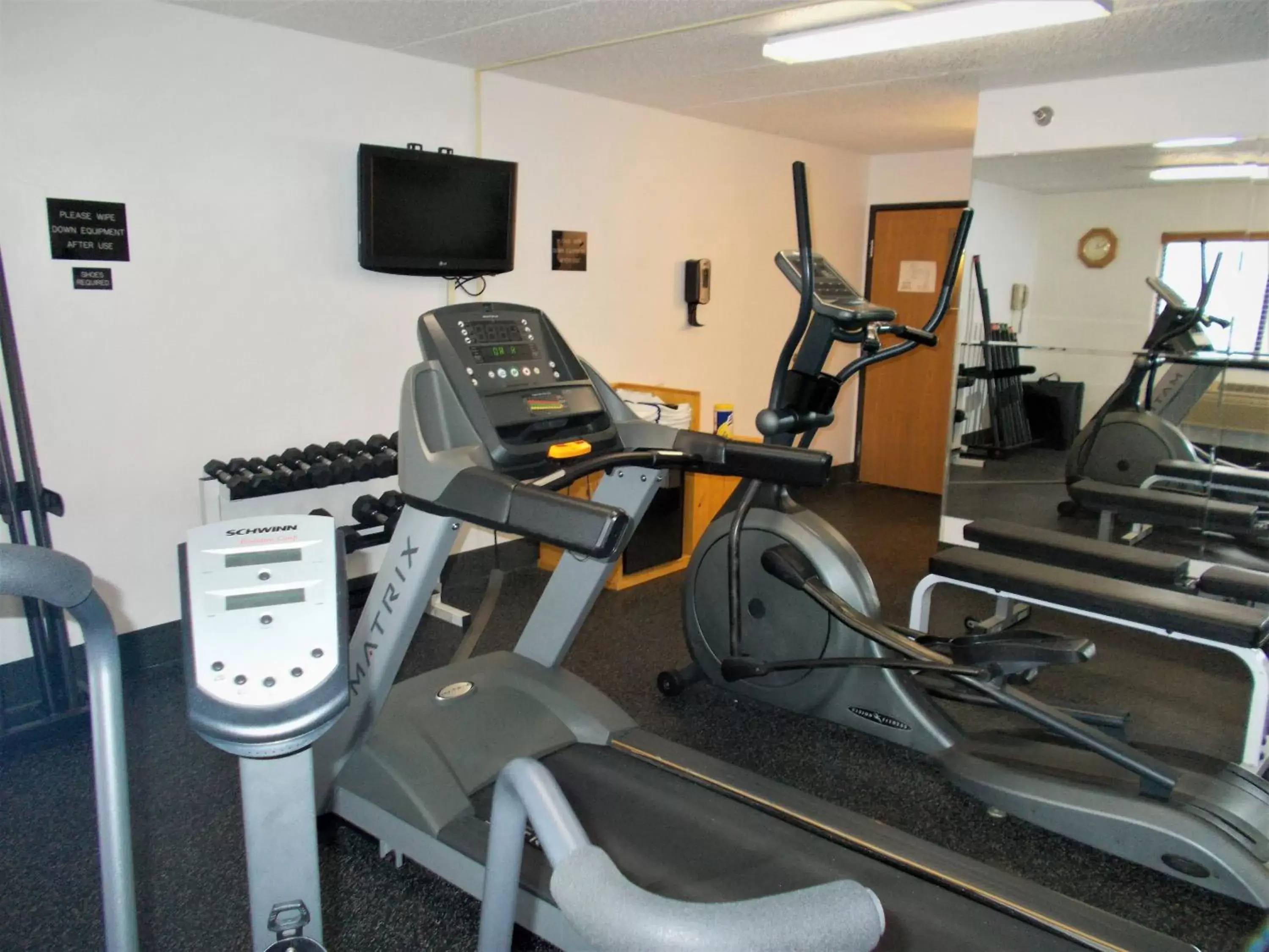 Fitness centre/facilities, Fitness Center/Facilities in AmericInn by Wyndham Aberdeen Event Center