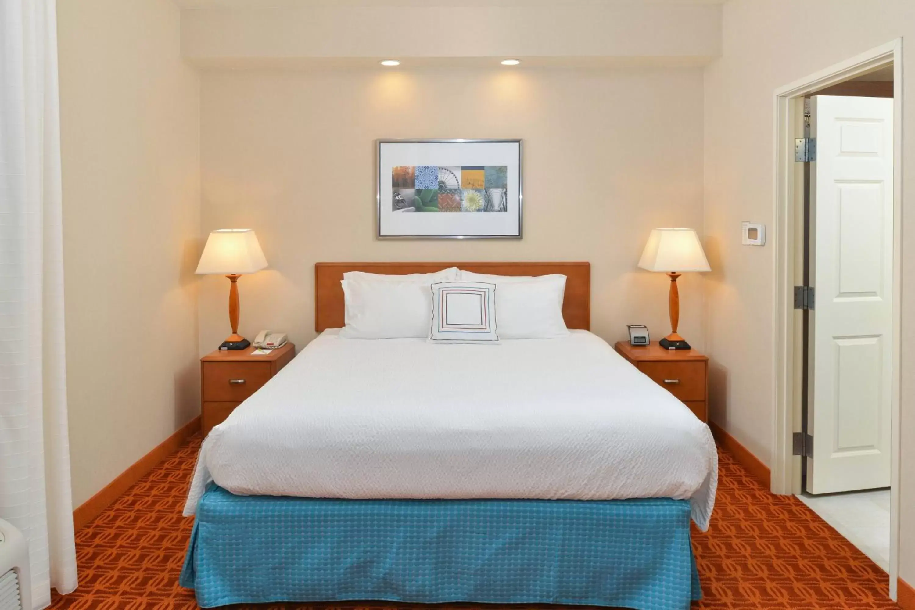 Bedroom, Bed in Fairfield Inn and Suites by Marriott Elk Grove