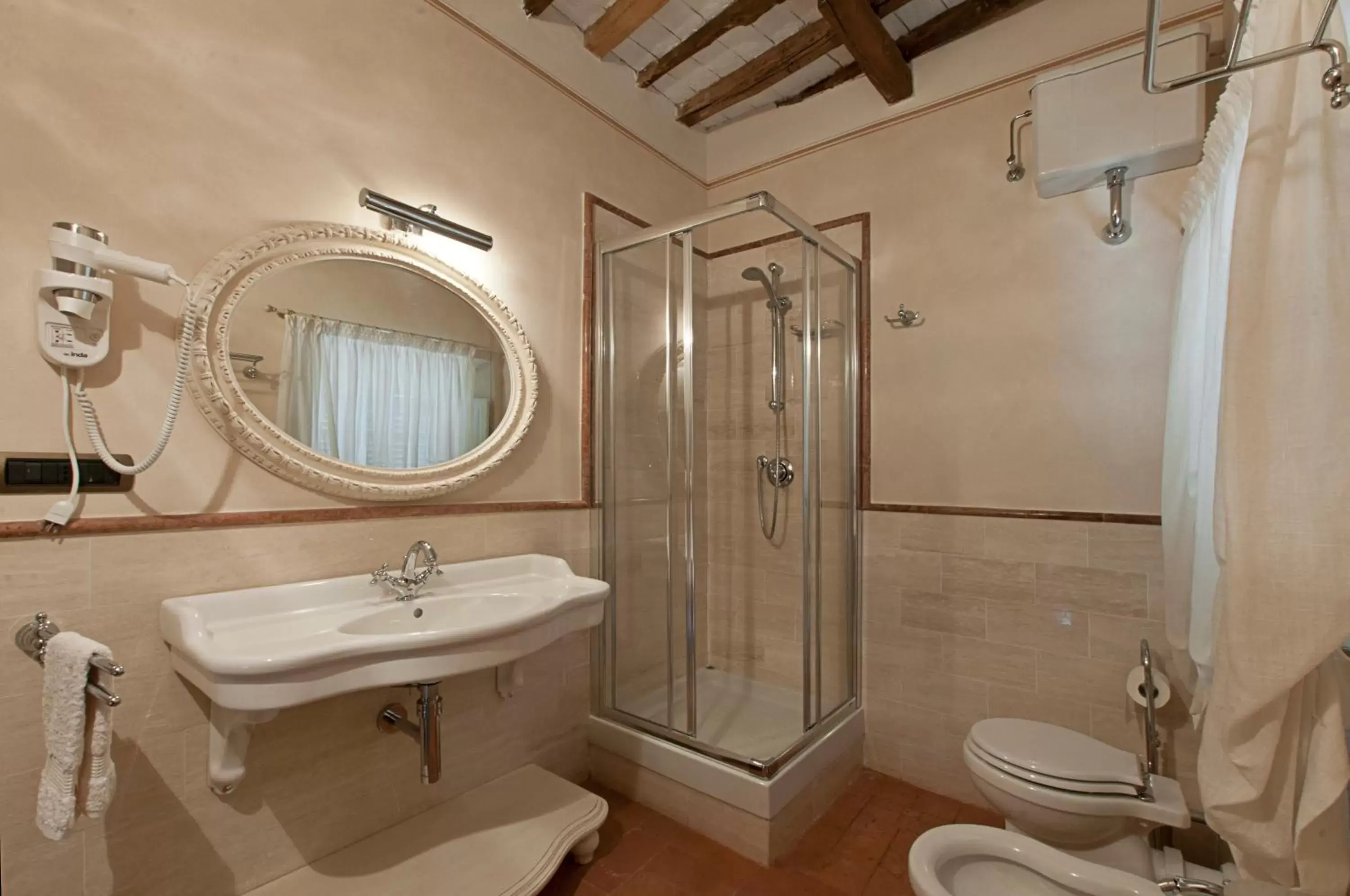 Bathroom in Villa Scorzi - Residenza d'Epoca - Adults only