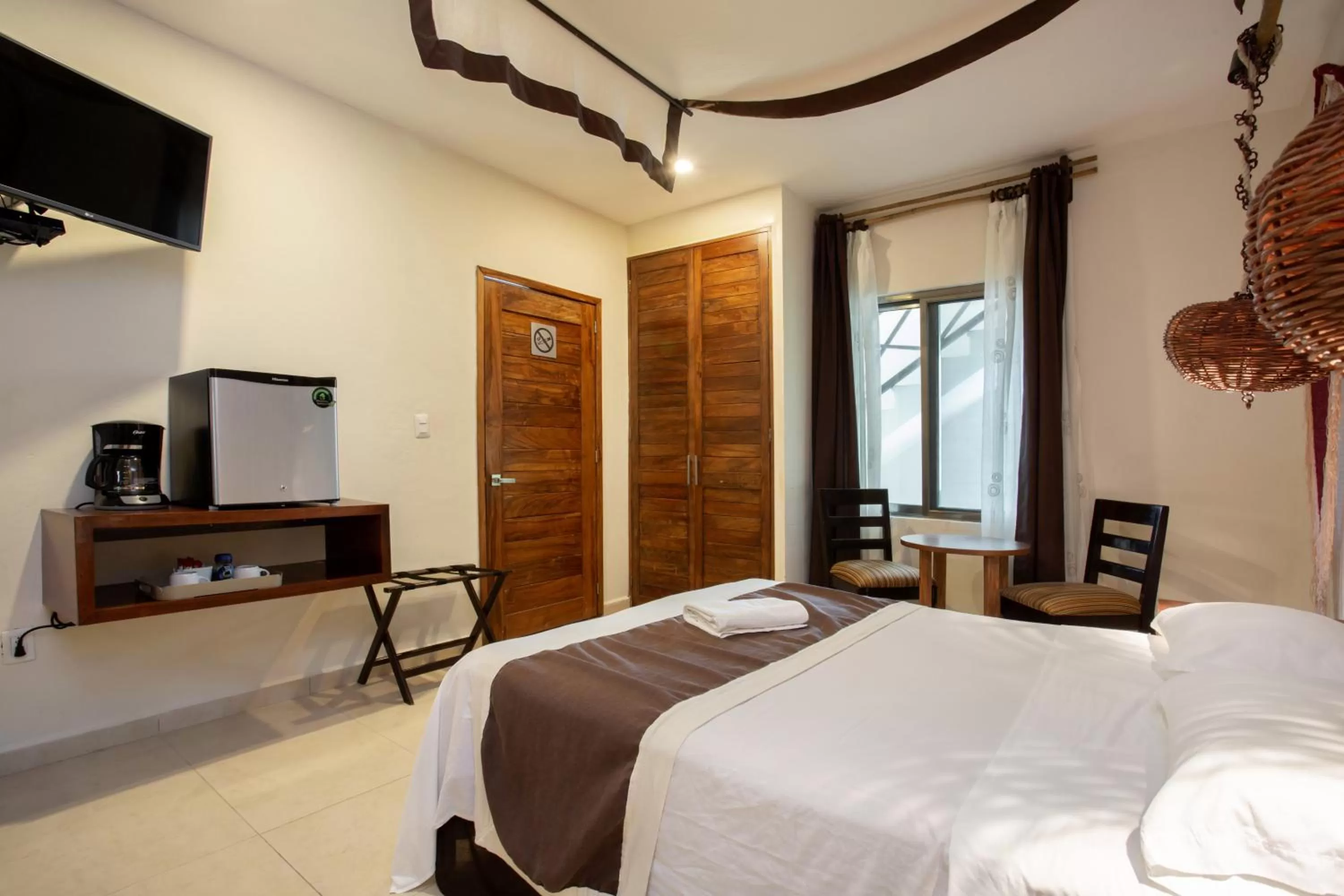 TV and multimedia, TV/Entertainment Center in Villas Valentina